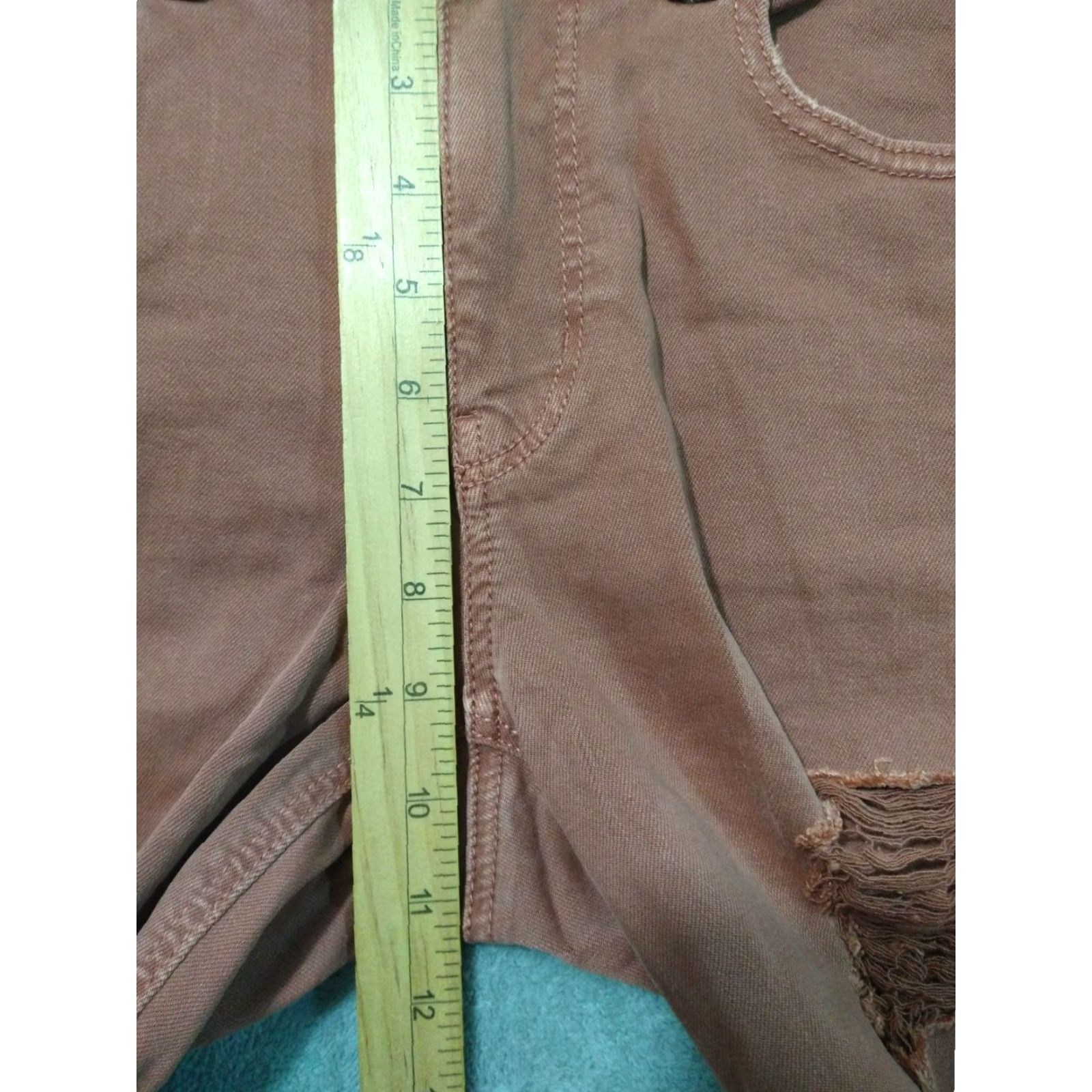 American Eagle Outfitters VINTAGE American Eagle Outfitters Jeans Womens 6 Brown Distressed Super Stretch Tomgirl Denim Straight 5-Pocket Womens Size 28" / US 6 / IT 42 - 4 Thumbnail