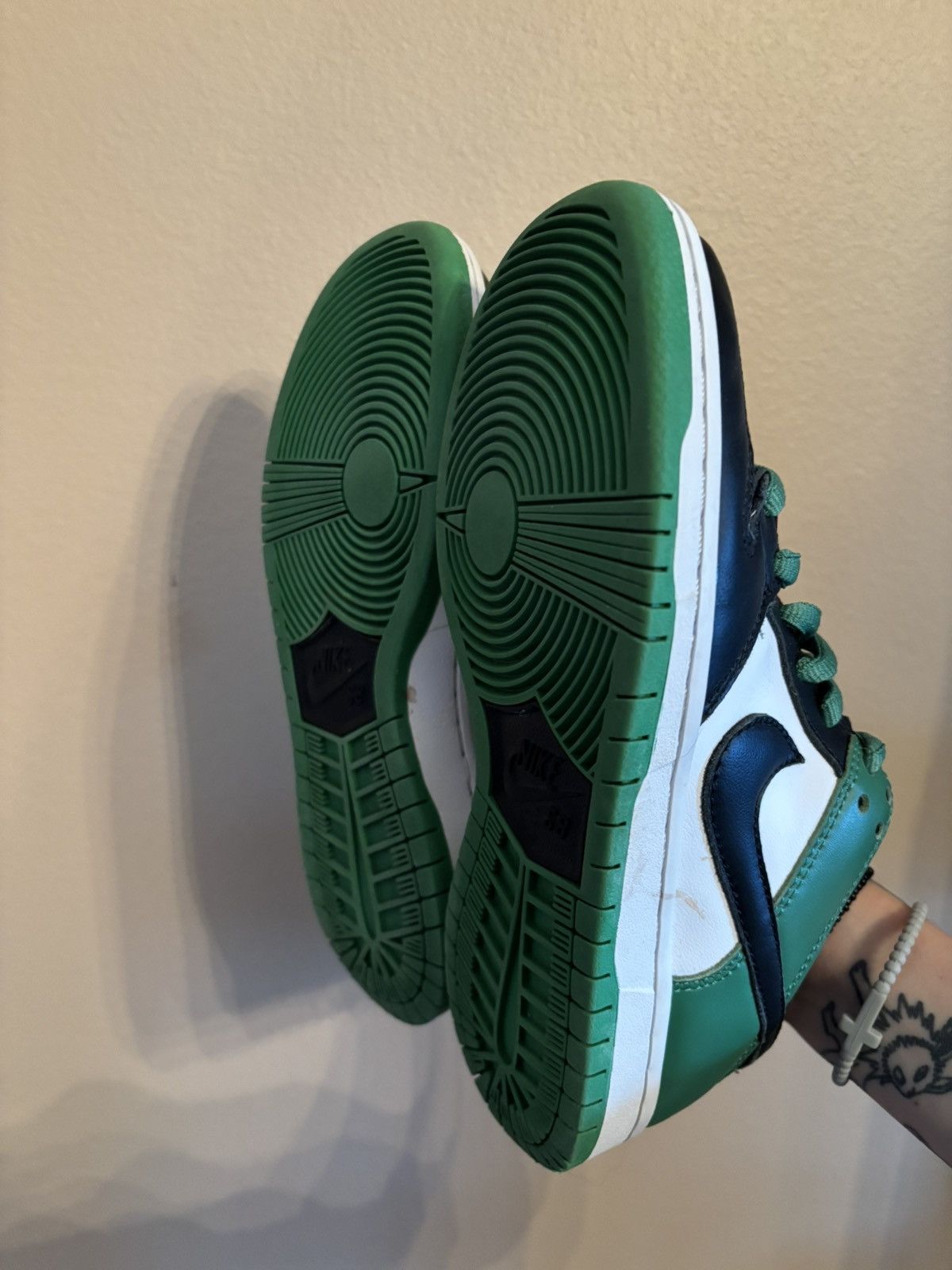 Nike Nike Dunk Low Pro SB 'Classic Green' Size US 6 / EU 39 - 5 Thumbnail