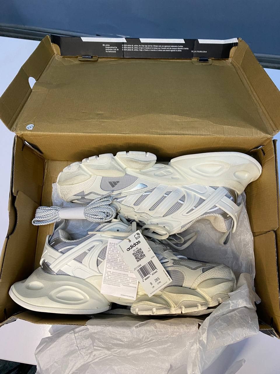Adidas XLG Runner Deluxe Sail Grey/Core White/Off White Size US 9.5 / EU 42-43 - 5 Thumbnail