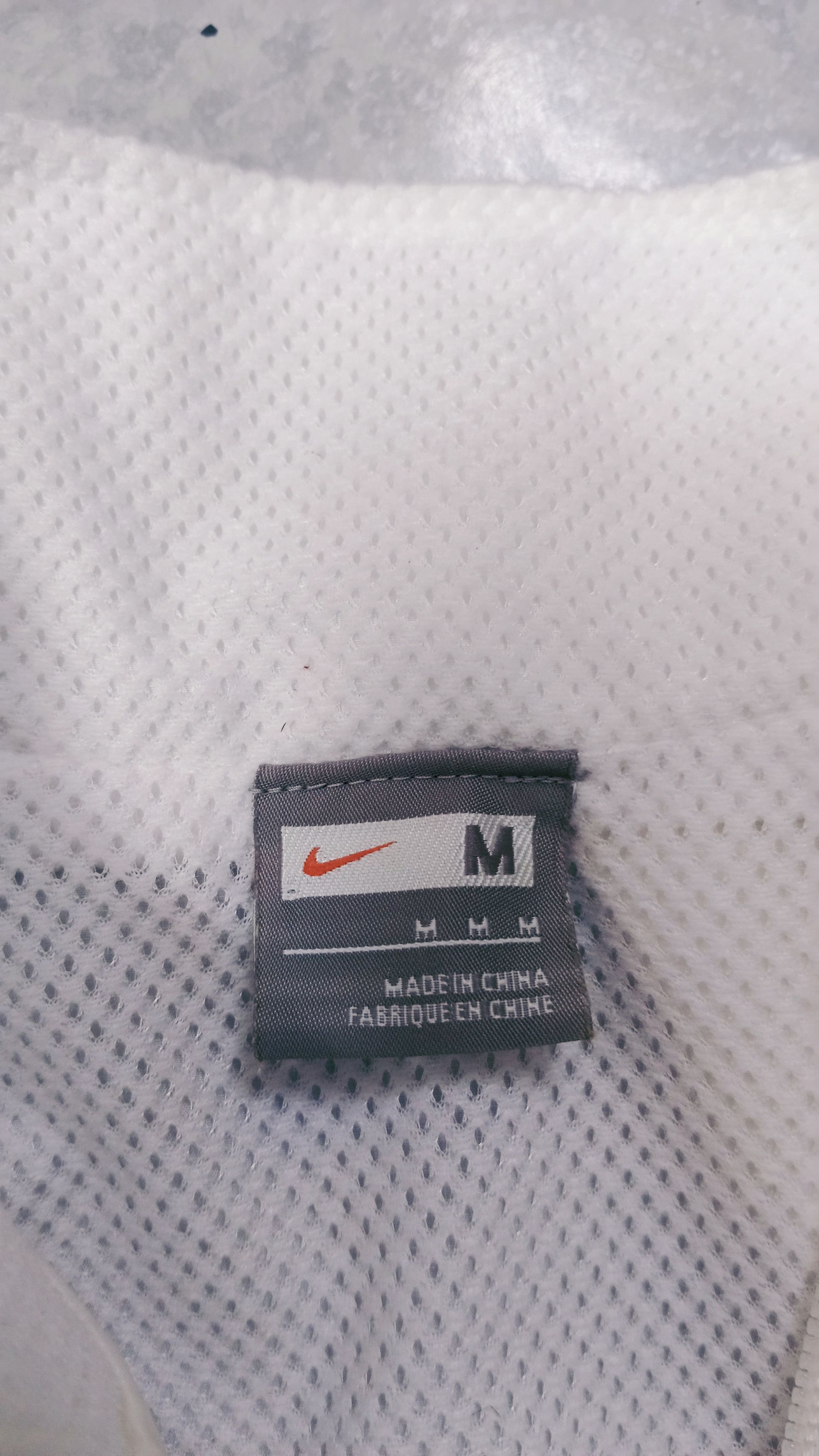 Nike Vintage Nike Side Tape Windbreaker Size US M / EU 48-50 / 2 - 7 Thumbnail