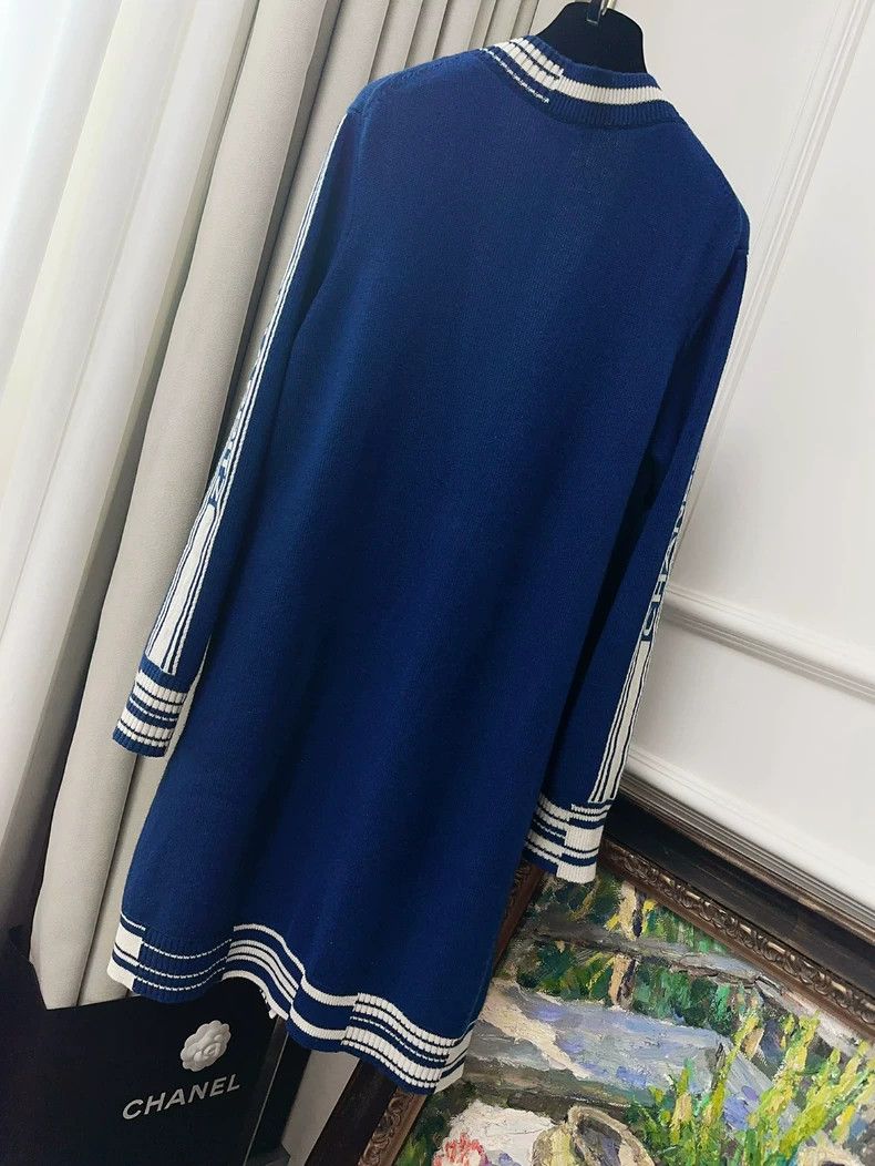Chanel Chanel 19p blue stitching white edge letter logo knitted c Size XS / US 0-2 / IT 36-38 - 9 Thumbnail