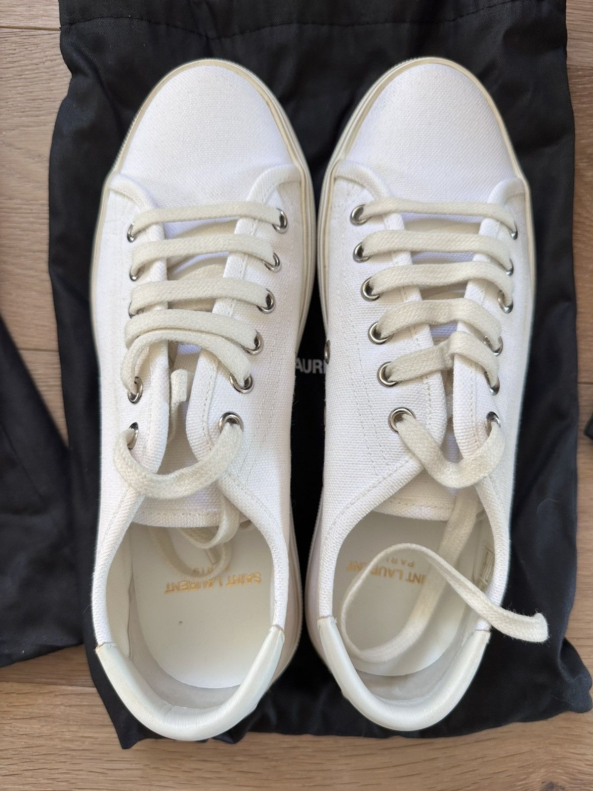 Saint Laurent Paris × Yves Saint Laurent New SAINT LAURENT White Canvas Malibu Sneakers - Size 37 Size US 7 / IT 37 - 2 Thumbnail