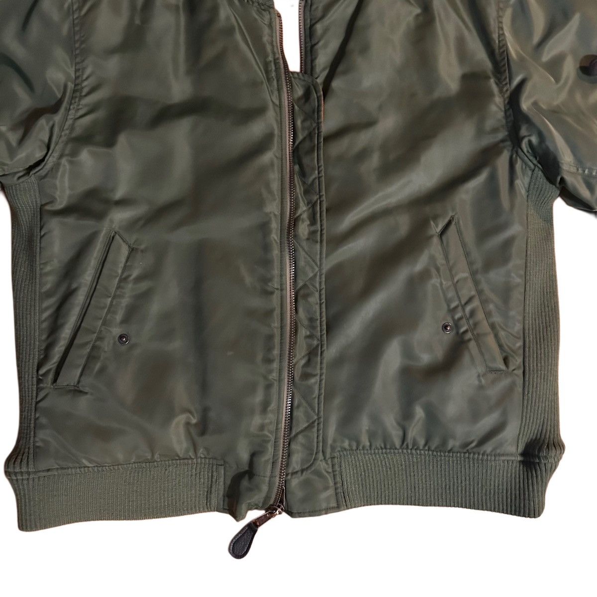 Obey × Vintage Vintage Green Bomber Jacket from OBEY Size US XL / EU 56 / 4 - 3 Thumbnail