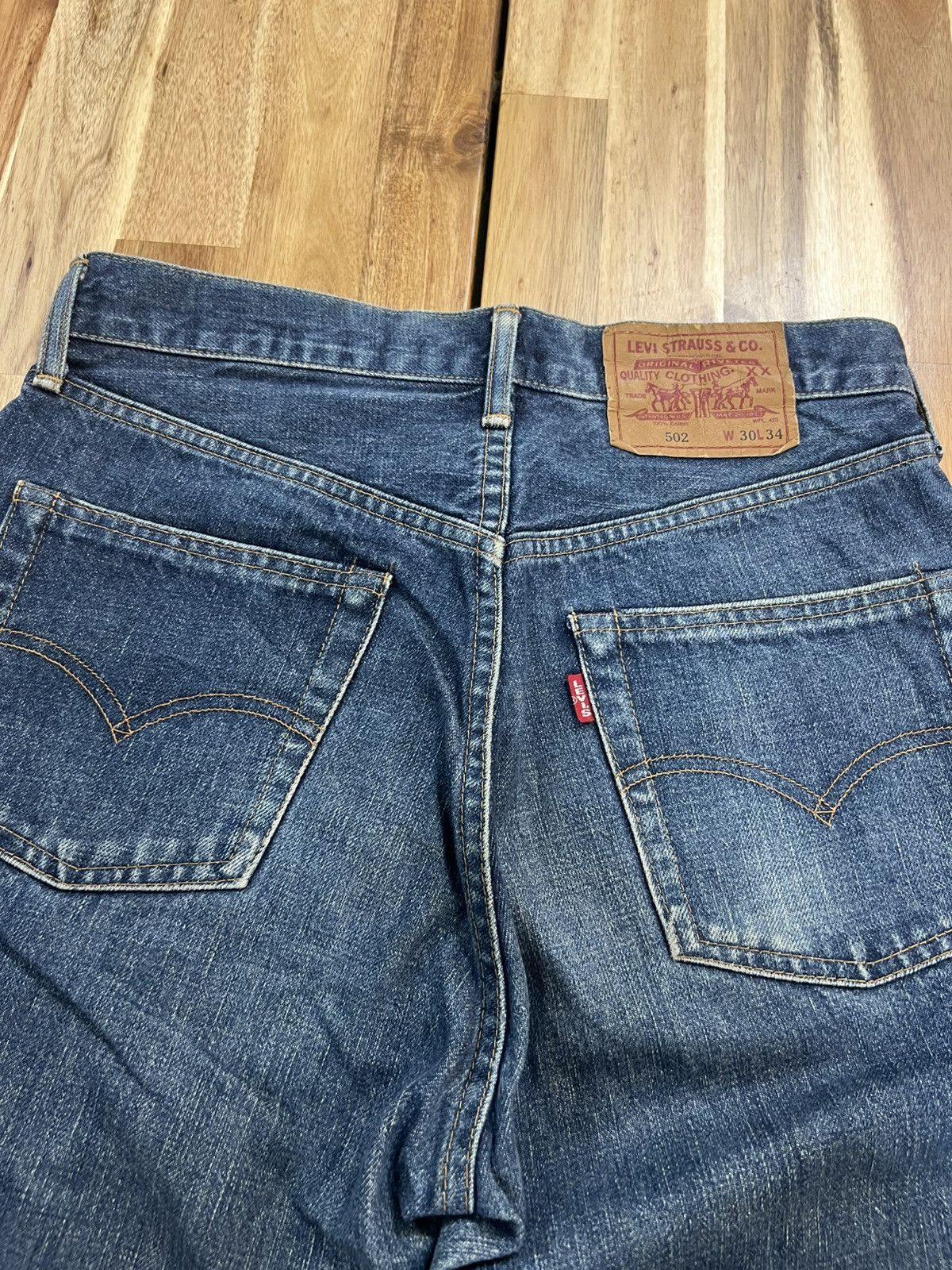 Levi's Vintage Levis 502 Big E Button J22 Denim Jeans Size US 30 / EU 46 - 12 Thumbnail