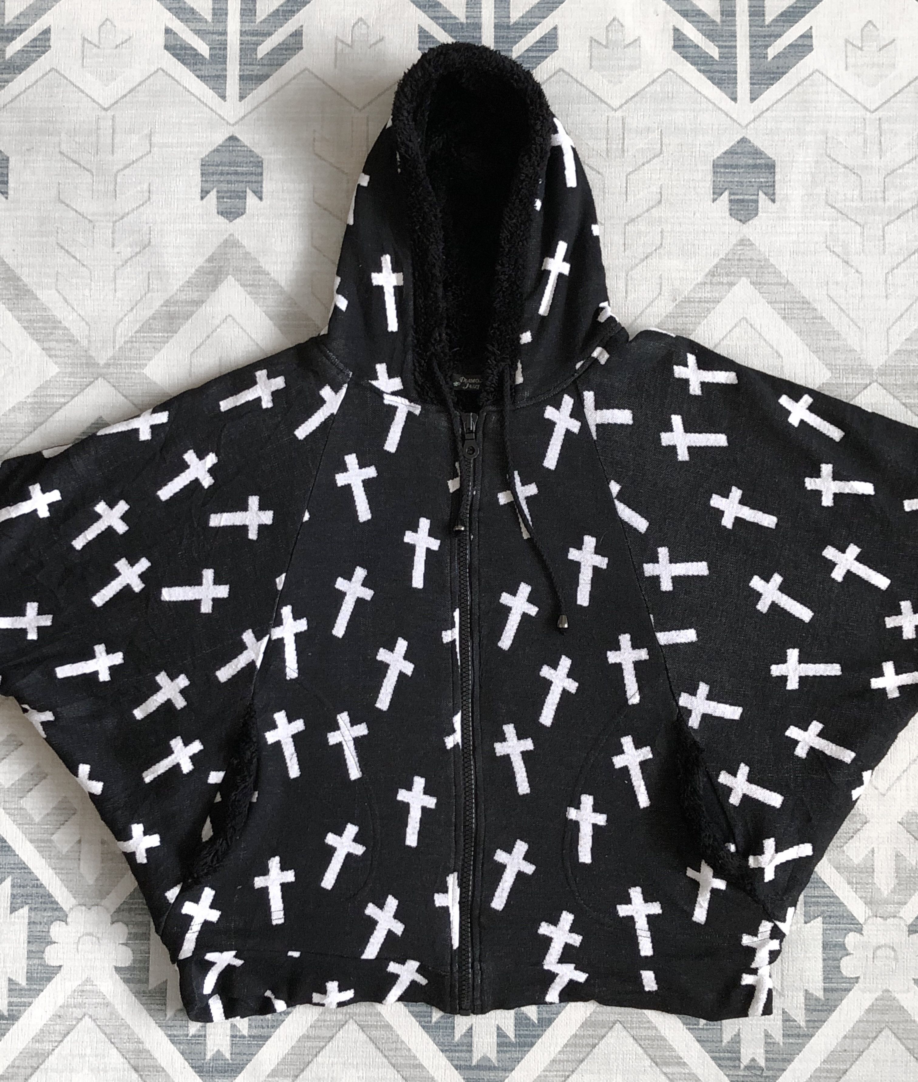 Japanese Brand DIAMOND JULIA FUZZ FLEECE LINED HOODED PONCHO JACKET Size M / US 6-8 / IT 42-44 - 5 Thumbnail