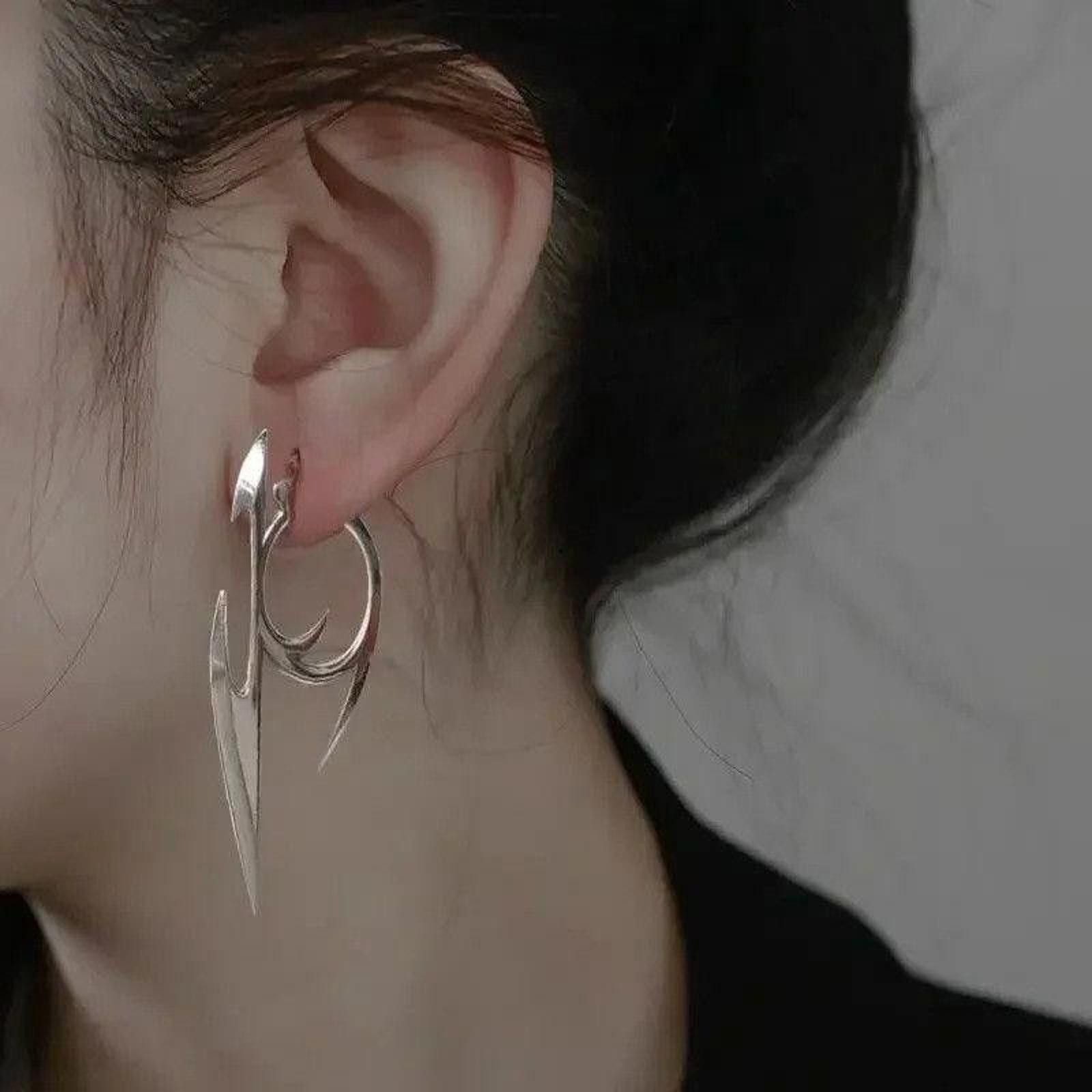Jewelry Cyberpunk Ear Cuff Earrings, Spiky Earrings, Cyber Earrings Size ONE SIZE - 2 Thumbnail
