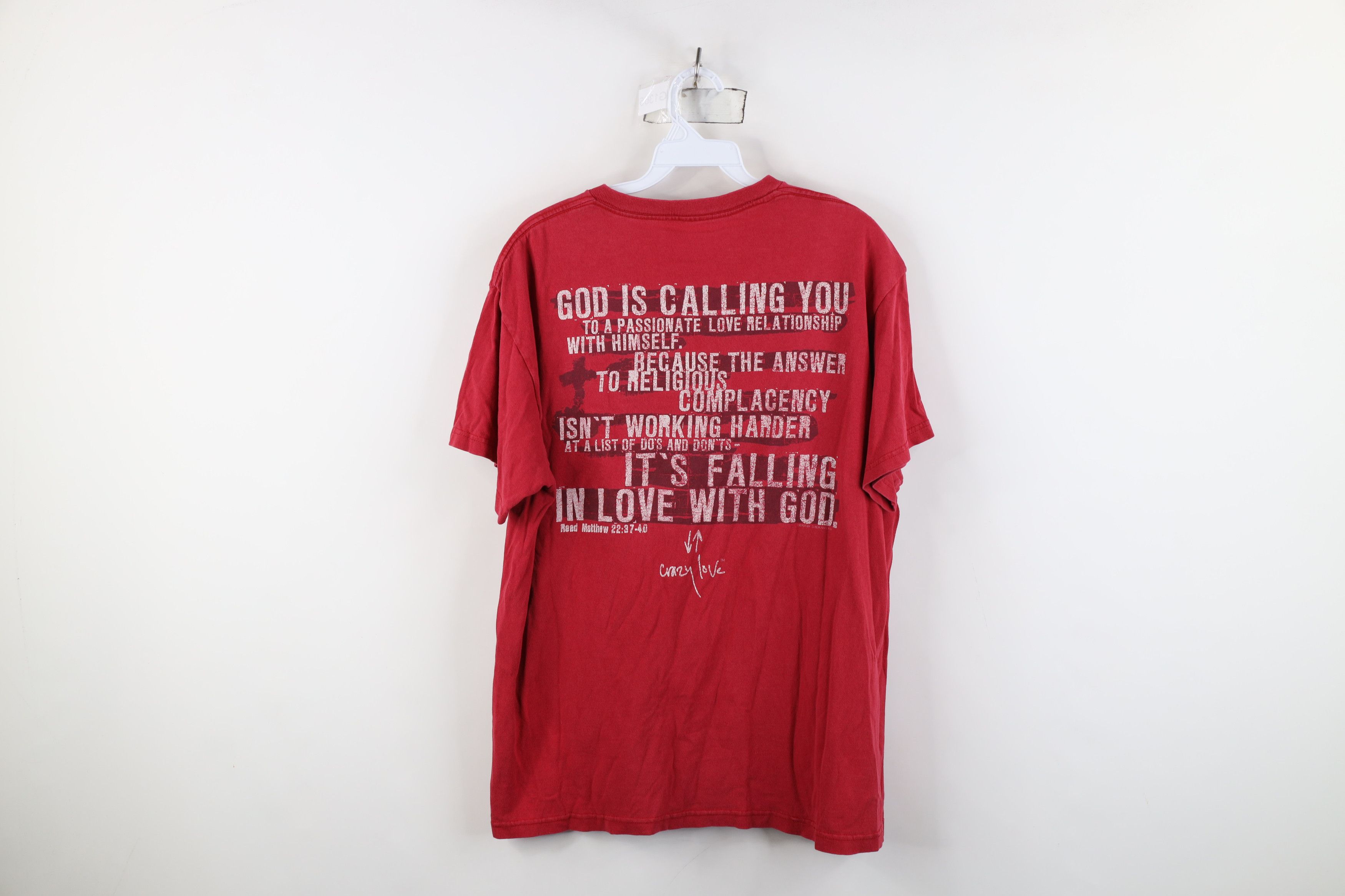 Vintage Vintage Y2K Streetwear God Is Love Christian T-Shirt Red Size US L / EU 52-54 / 3 - 13 Thumbnail