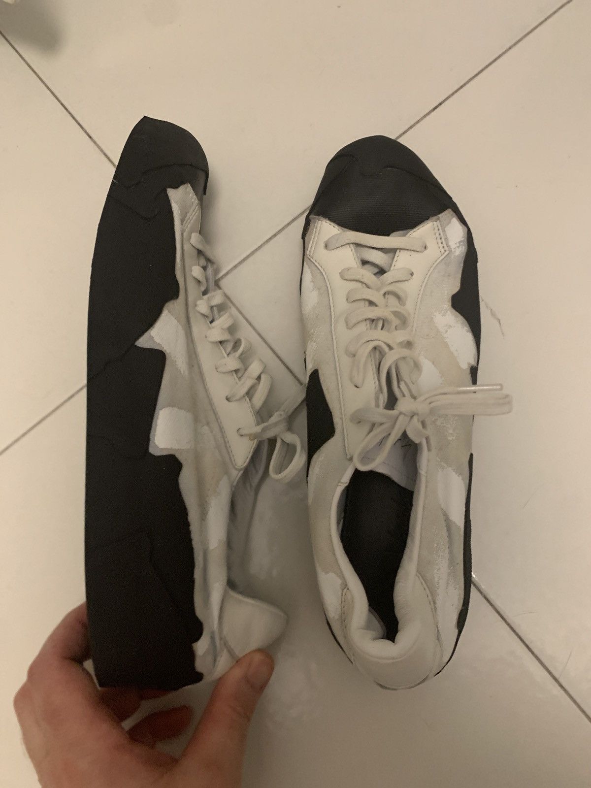 Yohji Yamamoto Black and white low top sneakers Size US 11 / EU 44 - 3 Thumbnail