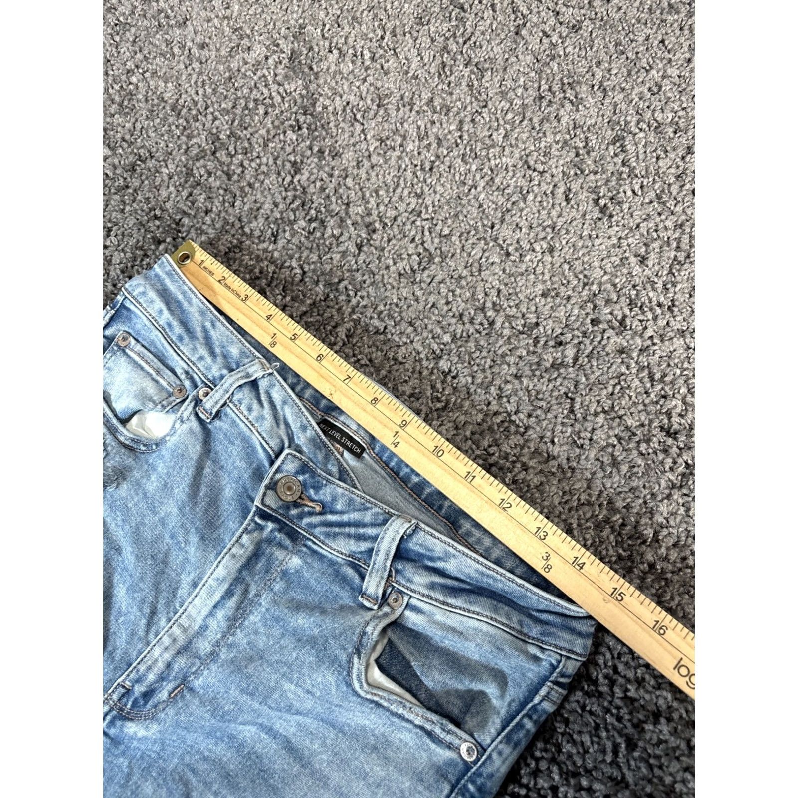 American Eagle Outfitters American Eagle Outfitters Jeans Flare 90s High Rise 12 Women Denim Blue Stretch Patch Pockets Logo Vintage No Size 34" / US 12 / IT 48 - 4 Thumbnail