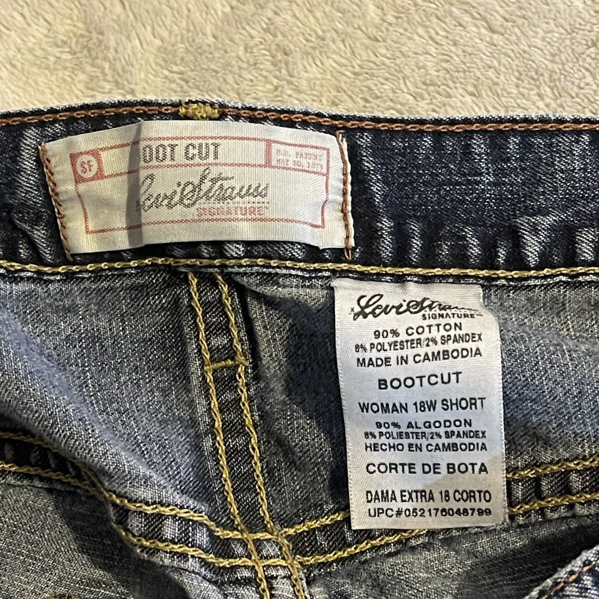 Other Levi Strauss Jeans Women 18W Short Blue Bootcut (36x28) Size 36" / US 14 / IT 50 - 3 Thumbnail