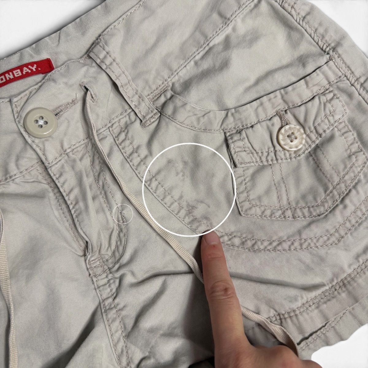 UNIONBAY UNIONBAY Beige Cargo Shorts w/ Flap Pockets + Drawstrings Size 29" - 17 Thumbnail