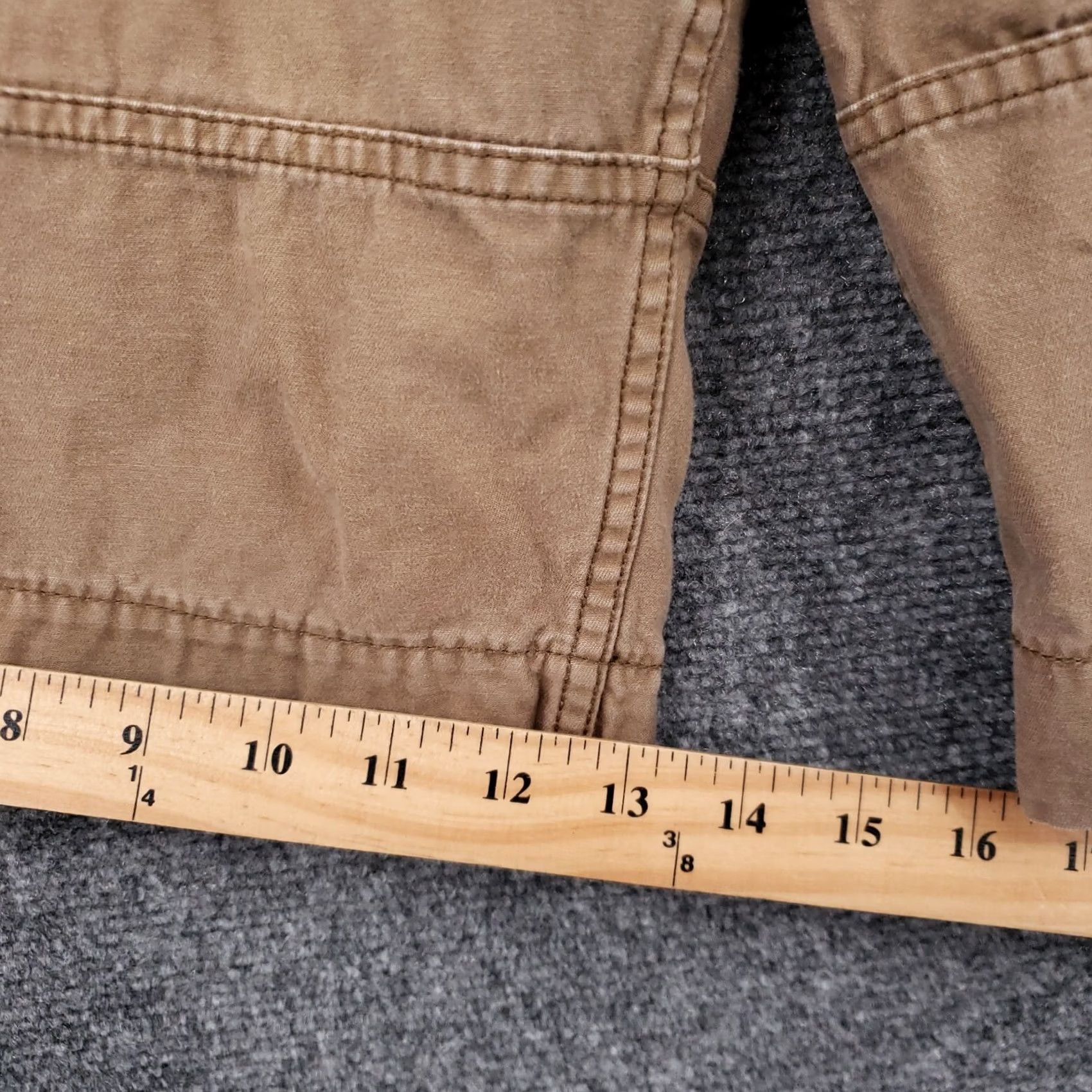 Levi's Levi's Cargo Shorts Mens 38 Brown Relaxed Fit Utility Tactical Size US 38 / EU 54 - 4 Thumbnail