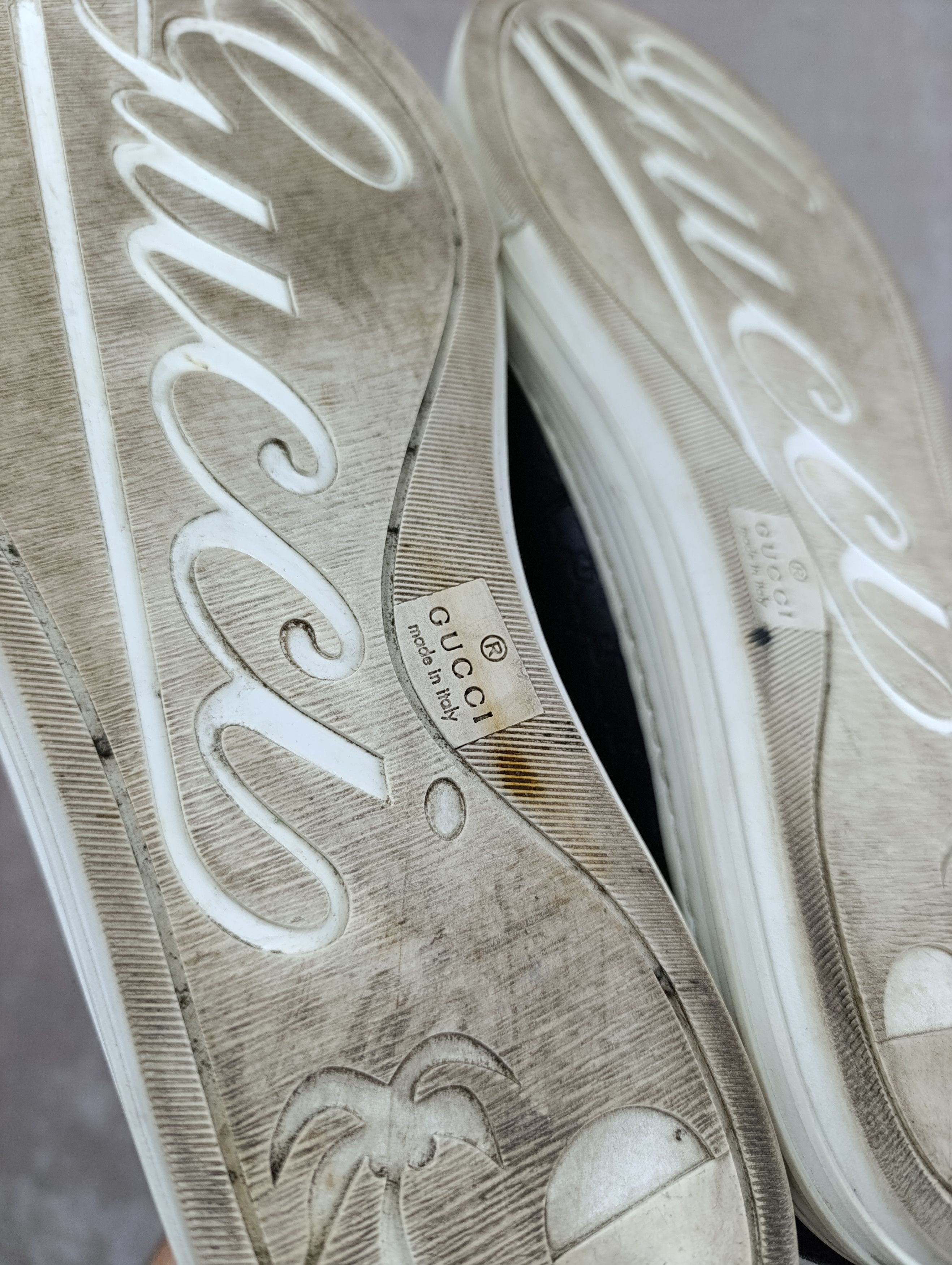Gucci GUCCI LEATHER SIGNATURE SLIP-ON BLACK MONOGRAM Size US 7.5 / EU 40-41 - 10 Thumbnail