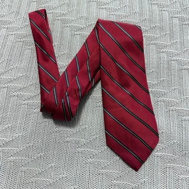 Paul Stuart Paul Stuart red and navy striped silk tie Size ONE SIZE - 1 Thumbnail