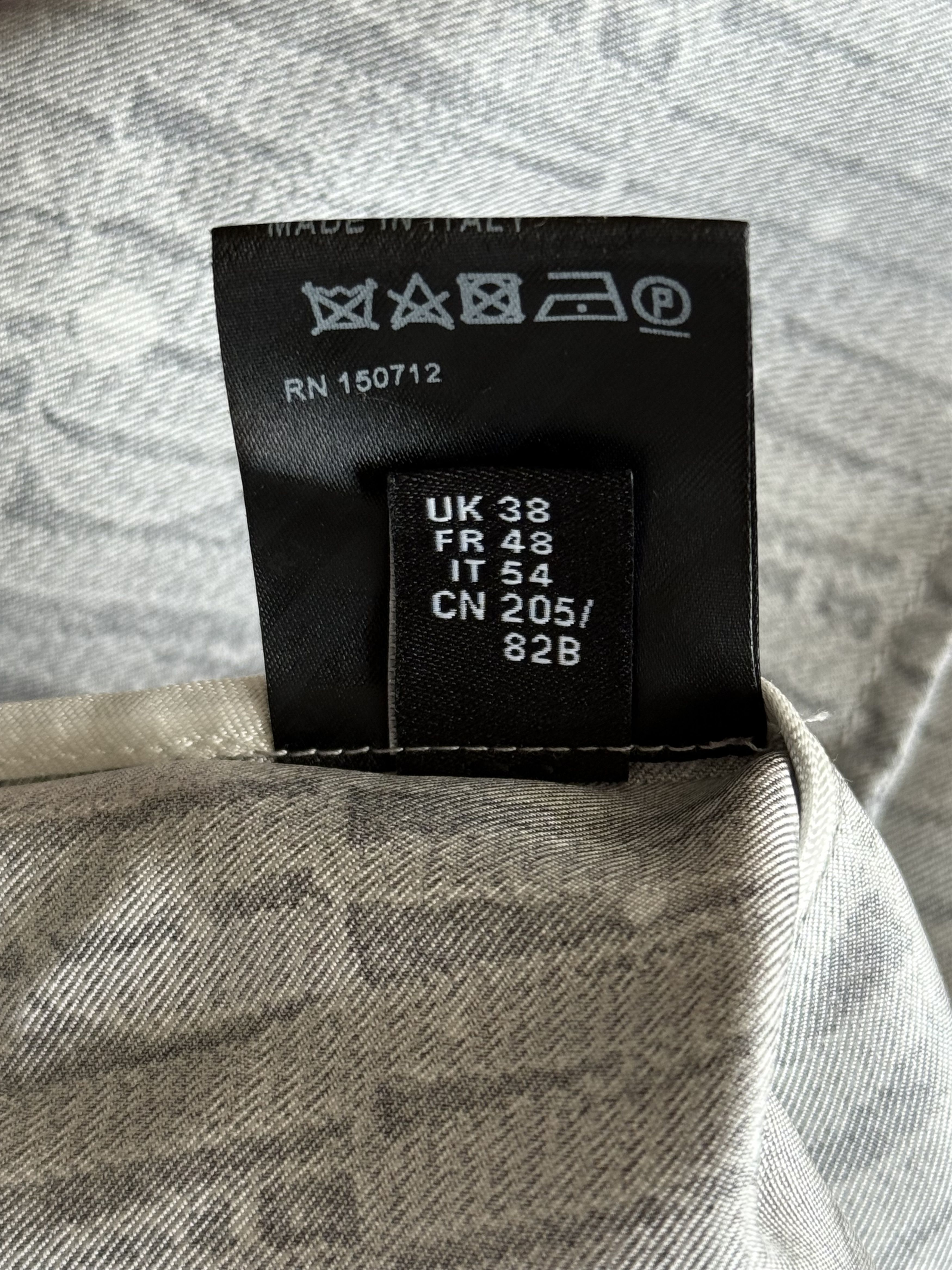 Amiri Amiri Grey & White Gradient Logo Shorts Size US 38 / EU 54 - 5 Thumbnail