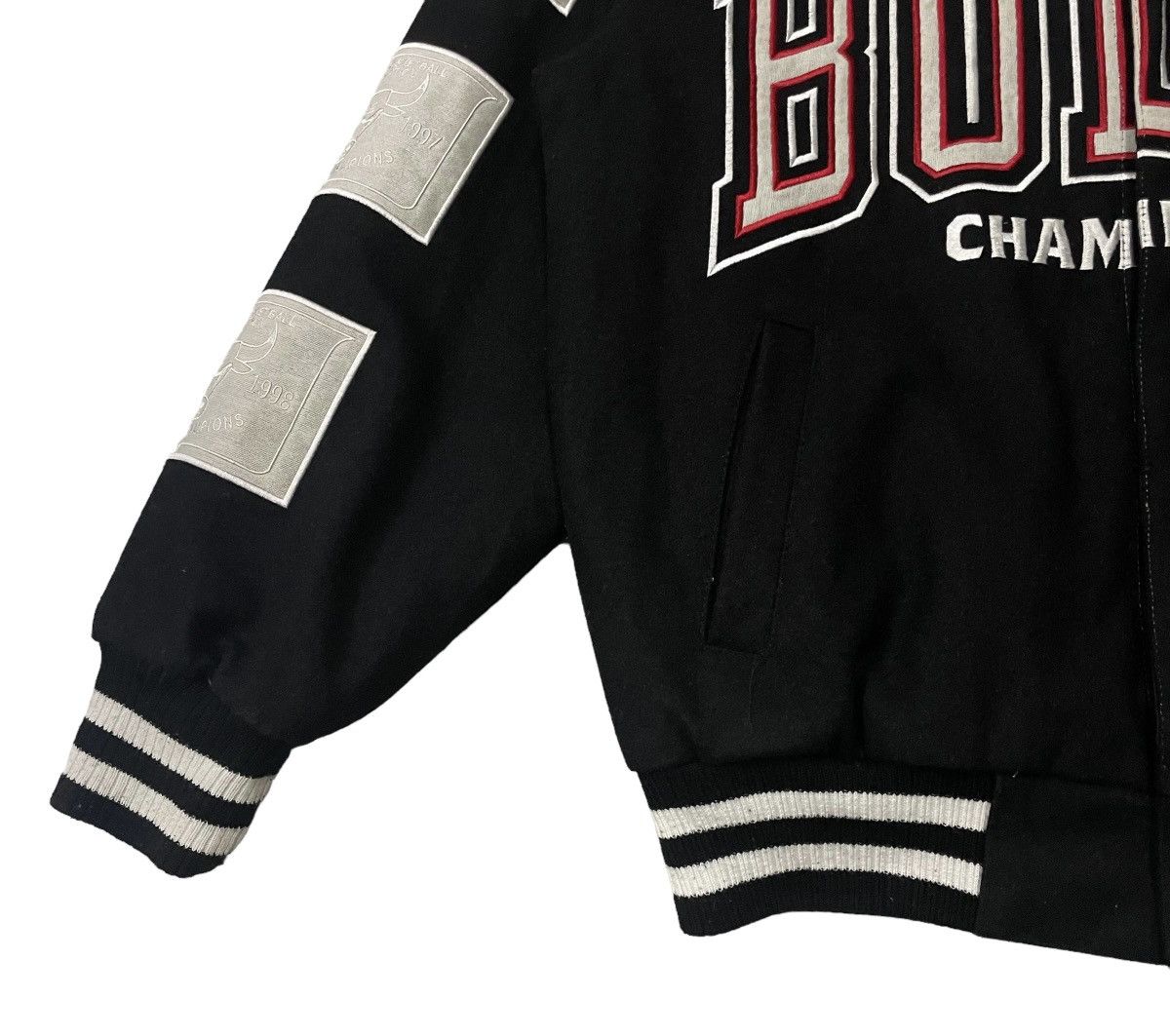 NBA Vintage Chicago Bulls X Jeff Hamilton NBA Wool Varsity Size US S / EU 44-46 / 1 - 11 Thumbnail
