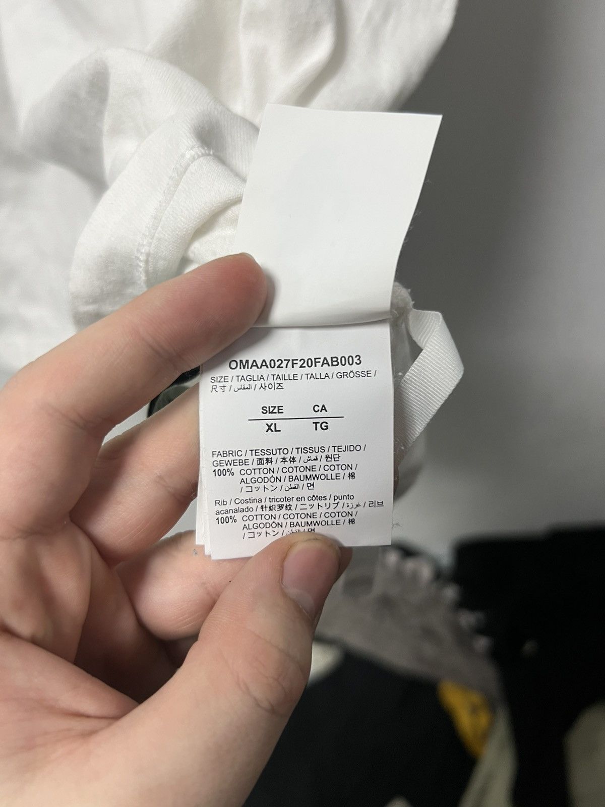 Off-White Off White T-shirt Big Logo Luxury Size XL Size US XL / EU 56 / 4 - 16 Thumbnail