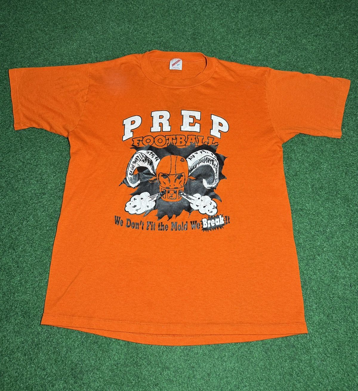 Jerzees × Vintage Vintage 90s Cathedral Prep Ramblers Football Erie Pa Shirt Size US L / EU 52-54 / 3 - 1 Thumbnail