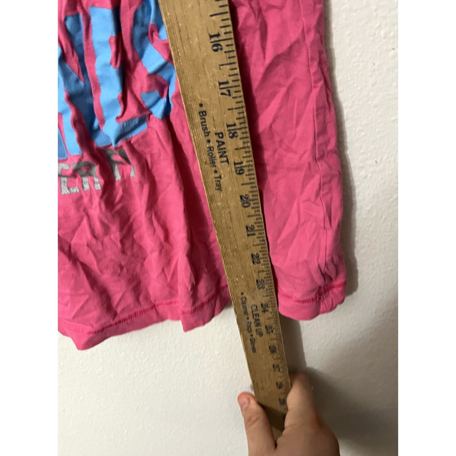 Under Armour Under Armour Marine Corps T-Shirt Women's Large Pink V-Neck Short Sleeve Athleisure Size L / US 10 / IT 46 - 4 Thumbnail