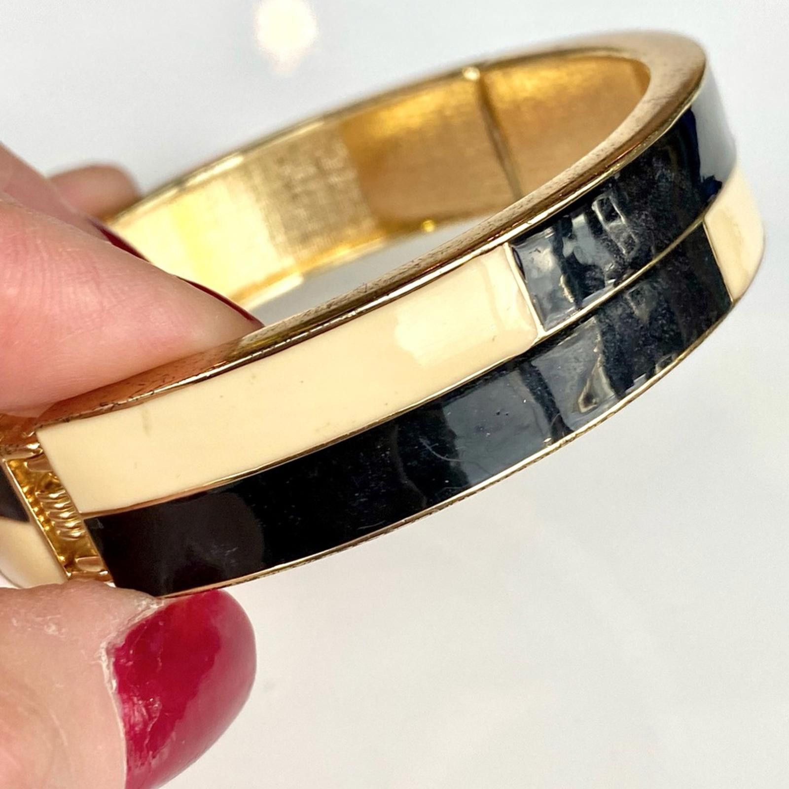 Other Black Enamel Gold Tone Hinged Bangle Designer Style Chic Size ONE SIZE - 6 Thumbnail