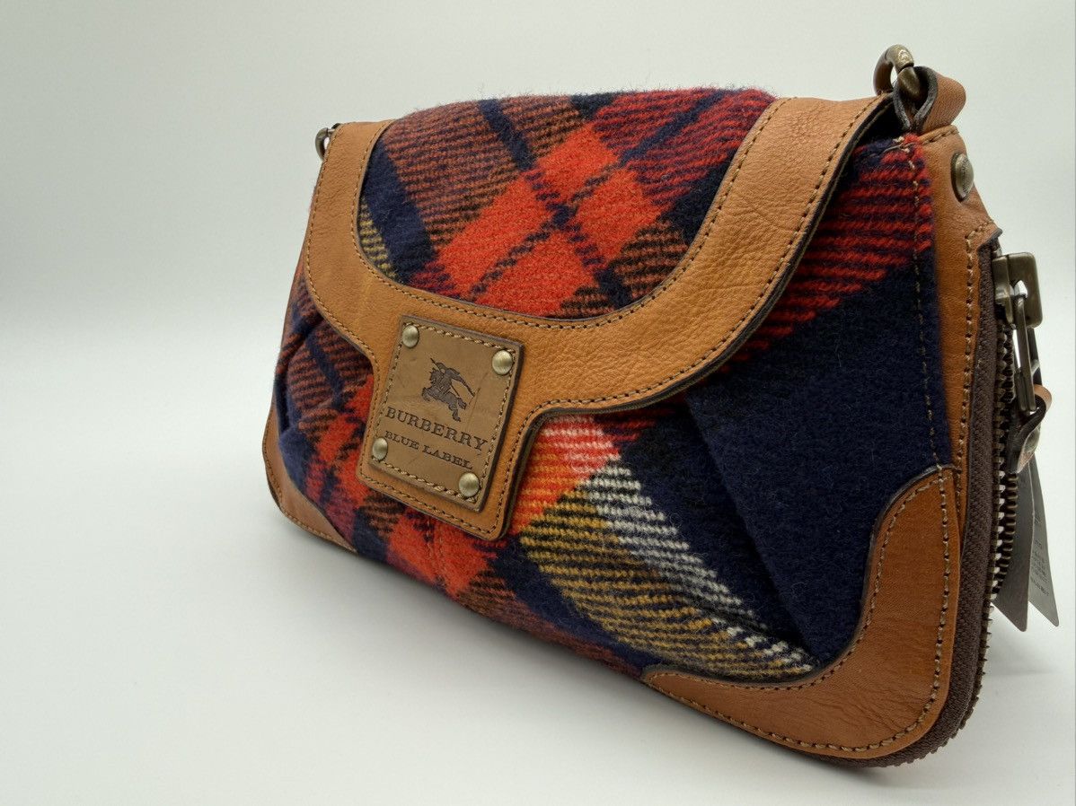 Burberry Burberry Nova Check Blue Label Shoulder Bag Size ONE SIZE - 11 Thumbnail