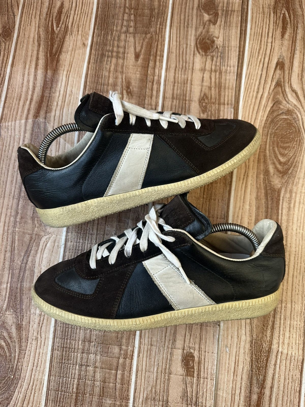 Maison Margiela Maison Margiela Archive Brown GAT Rare Vintage Size US 9 / IT 39 - 8 Thumbnail