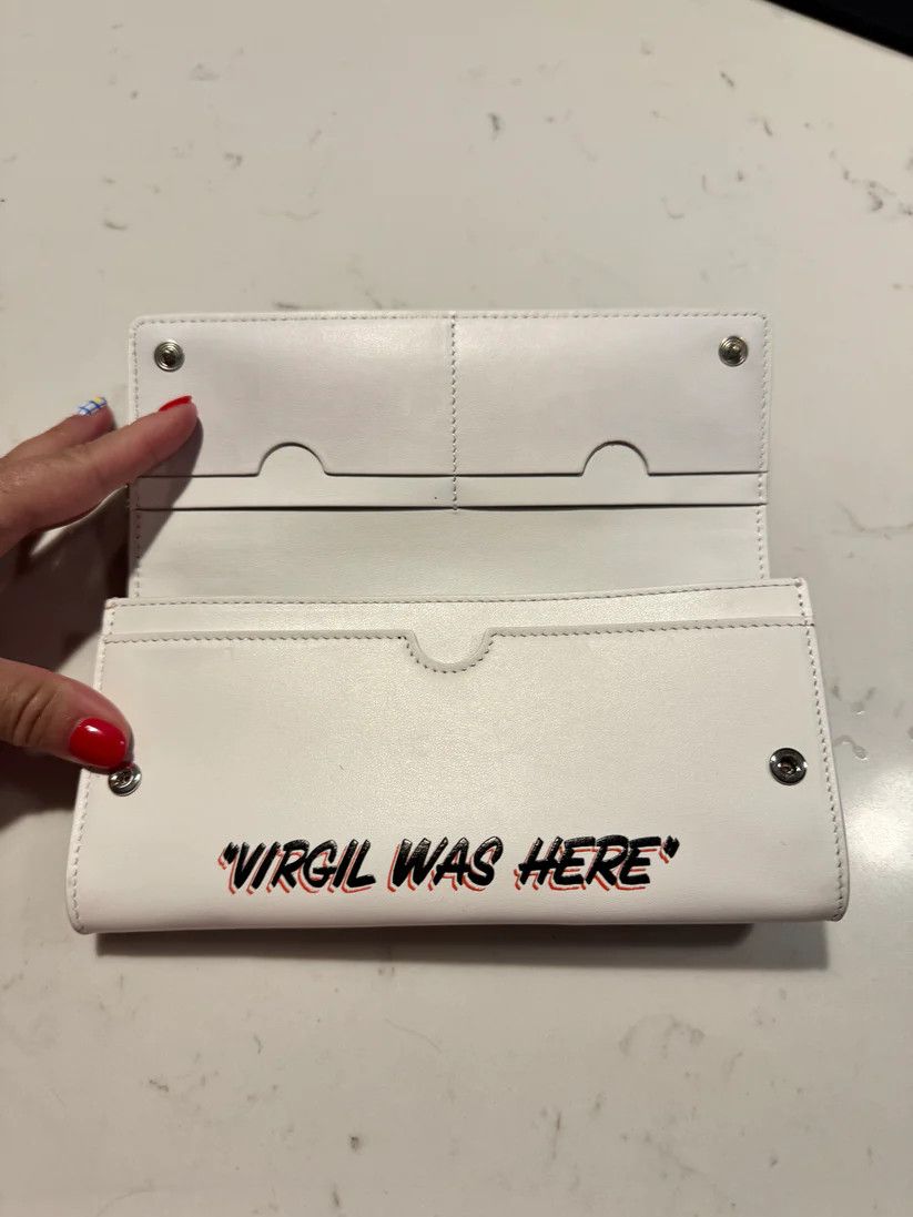 Off-White o1mle0425 Size: OS / Jitney Wallet On Chain Quote in White Size ONE SIZE - 10 Thumbnail