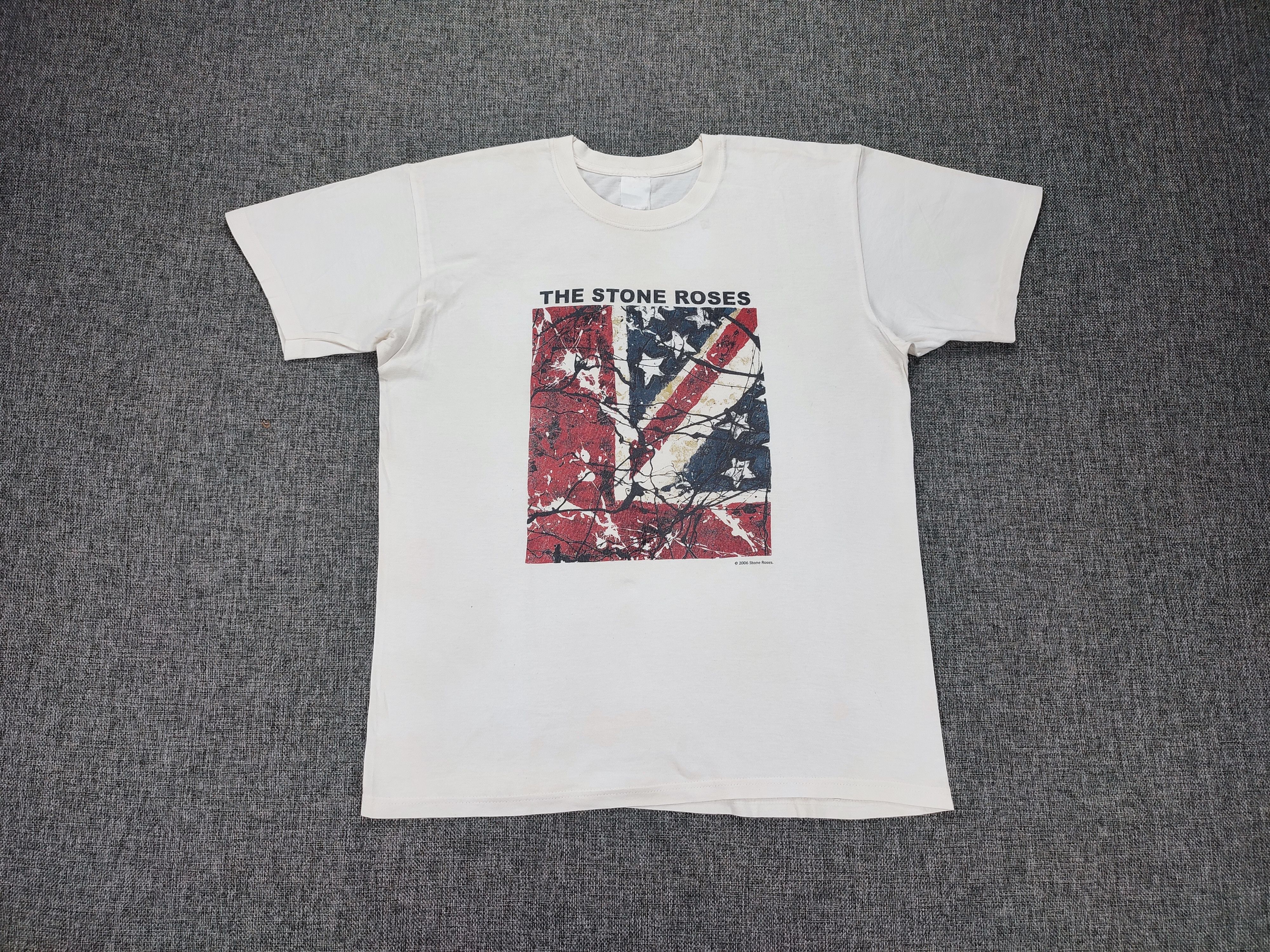 Band Tees 2006 The Stone Roses Promo Album Tee Size US M / EU 48-50 / 2 - 1 Thumbnail