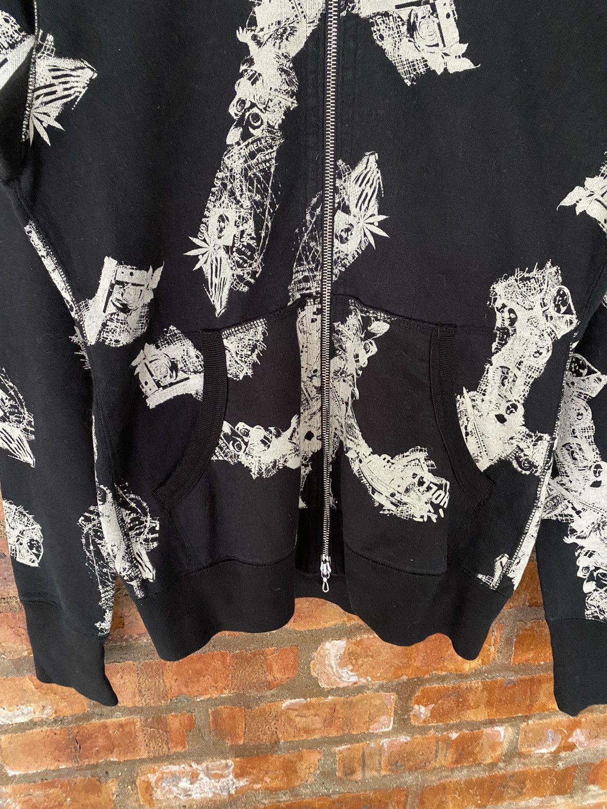 Obelisk Coal Black Japan Skull Cross Black RIRI zipper hoodie Size US S / EU 44-46 / 1 - 7 Thumbnail