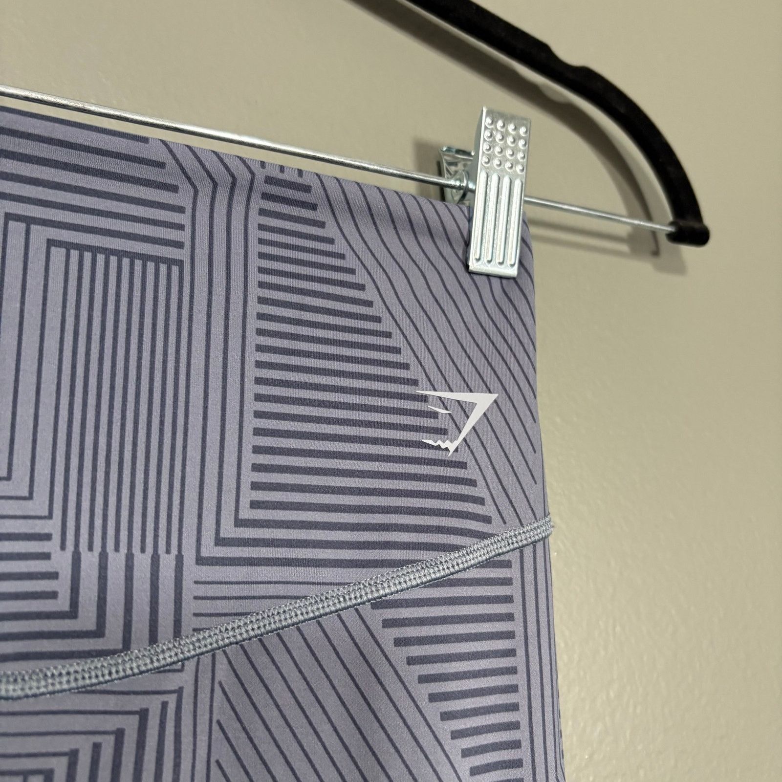 Gymshark Gymshark Blue Striped Elevate Leggings - Small Ankle Length Size 27" / US 4 / IT 40 - 2 Thumbnail
