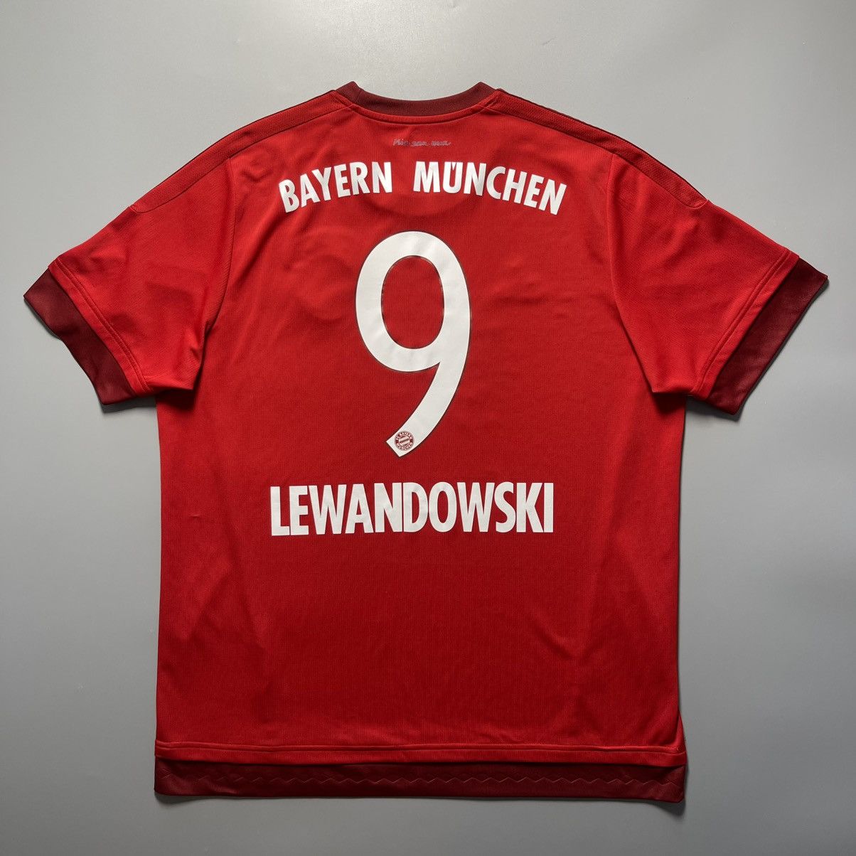 Adidas × Vintage BAYERN ADIDAS 2015/2016 FOOTBALL HOME JERSEY #9 LEWANDOWSKI Size US XL / EU 56 / 4 - 1 Thumbnail