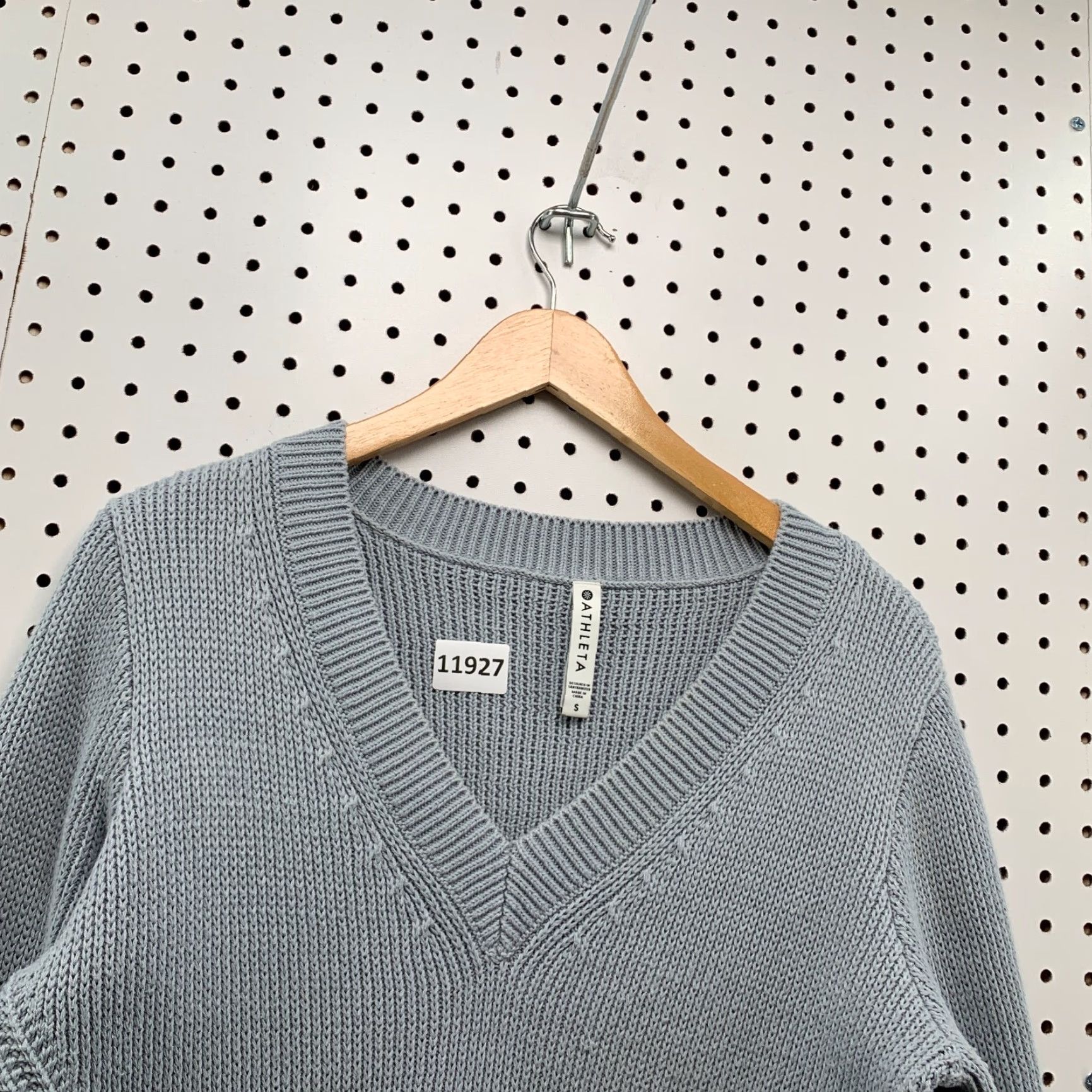 Athleta Athleta Women's Gray Ribbed Knit V-Neck Pullover Sweater Small Size S / US 4 / IT 40 - 7 Thumbnail