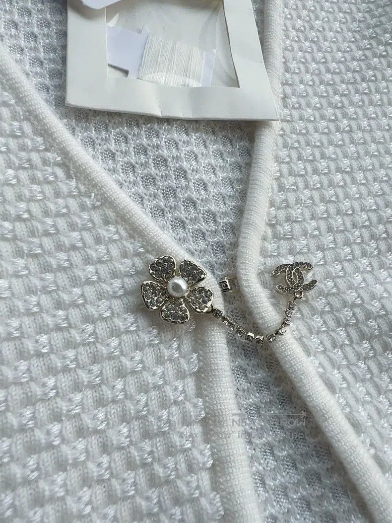 Chanel Chanel 25p super wearable soft little cloak Size XXS / US 00 / IT 34 - 2 Thumbnail