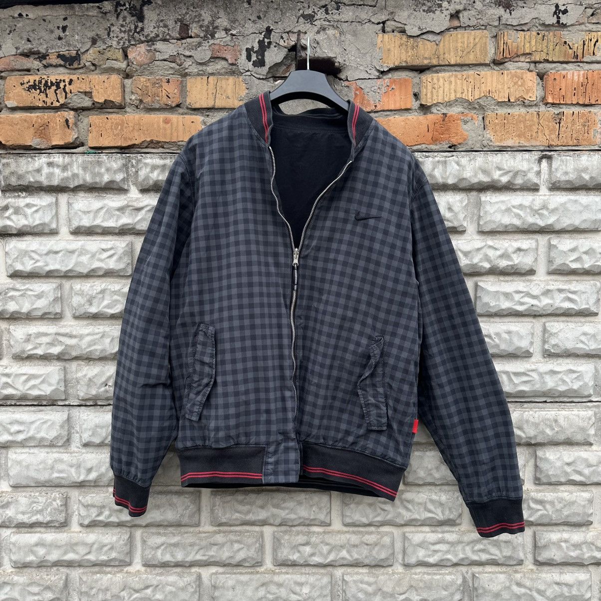 Nike × Vintage Vintage Nike Manchester Light Jacket Double Colour FC Size US XL / EU 56 / 4 - 7 Thumbnail