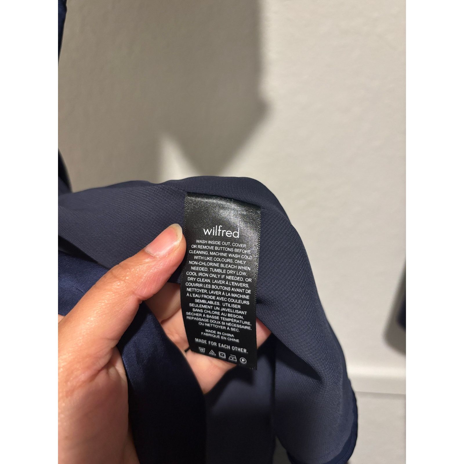 Aritzia NWOT Aritzia Wilfred Free Lune navy blue wrap dress XXS Size XS / US 0-2 / IT 36-38 - 4 Thumbnail