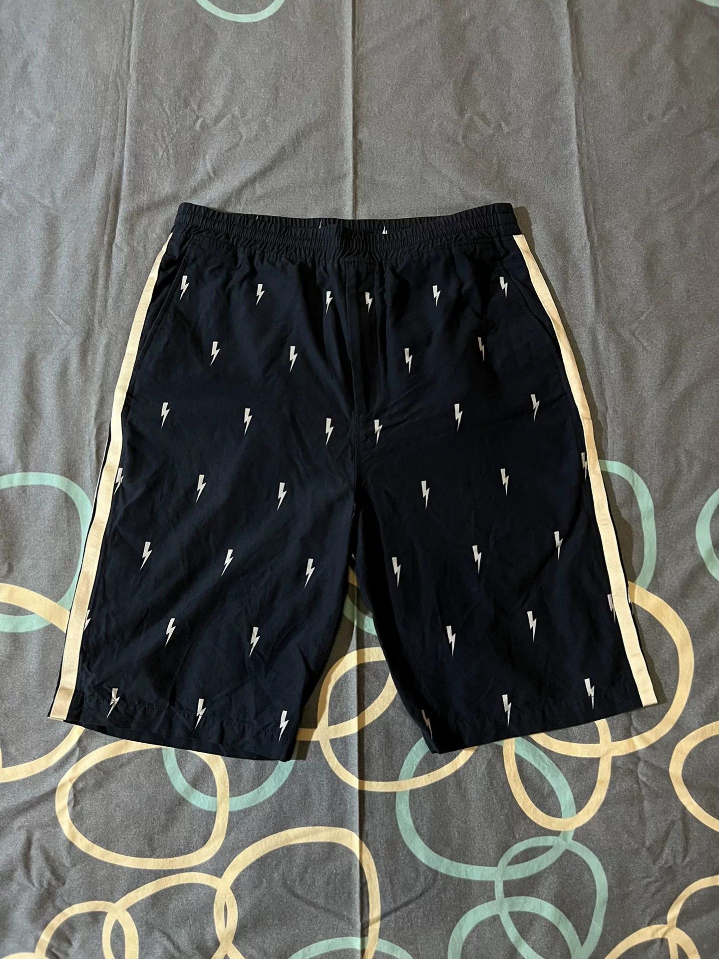 Neil Barrett Neil Barrett Lightning Trim Spliced Casual Shorts Size US 32 / EU 48 - 1 Thumbnail
