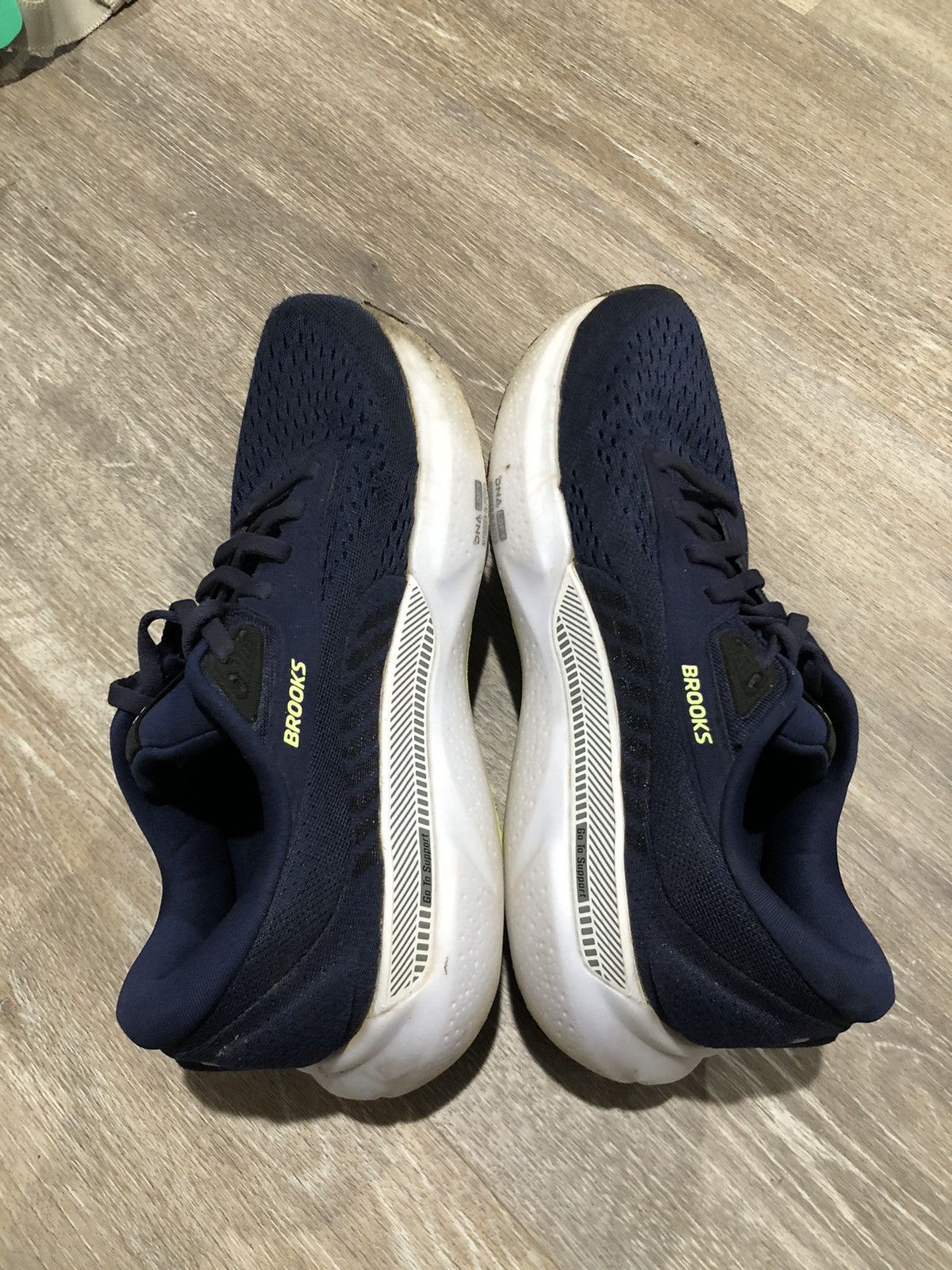 Brooks Brooks Adrenaline GTS 23 Shoes Mens Size 7.5 Navy Running Size US 7.5 / EU 40-41 - 7 Thumbnail