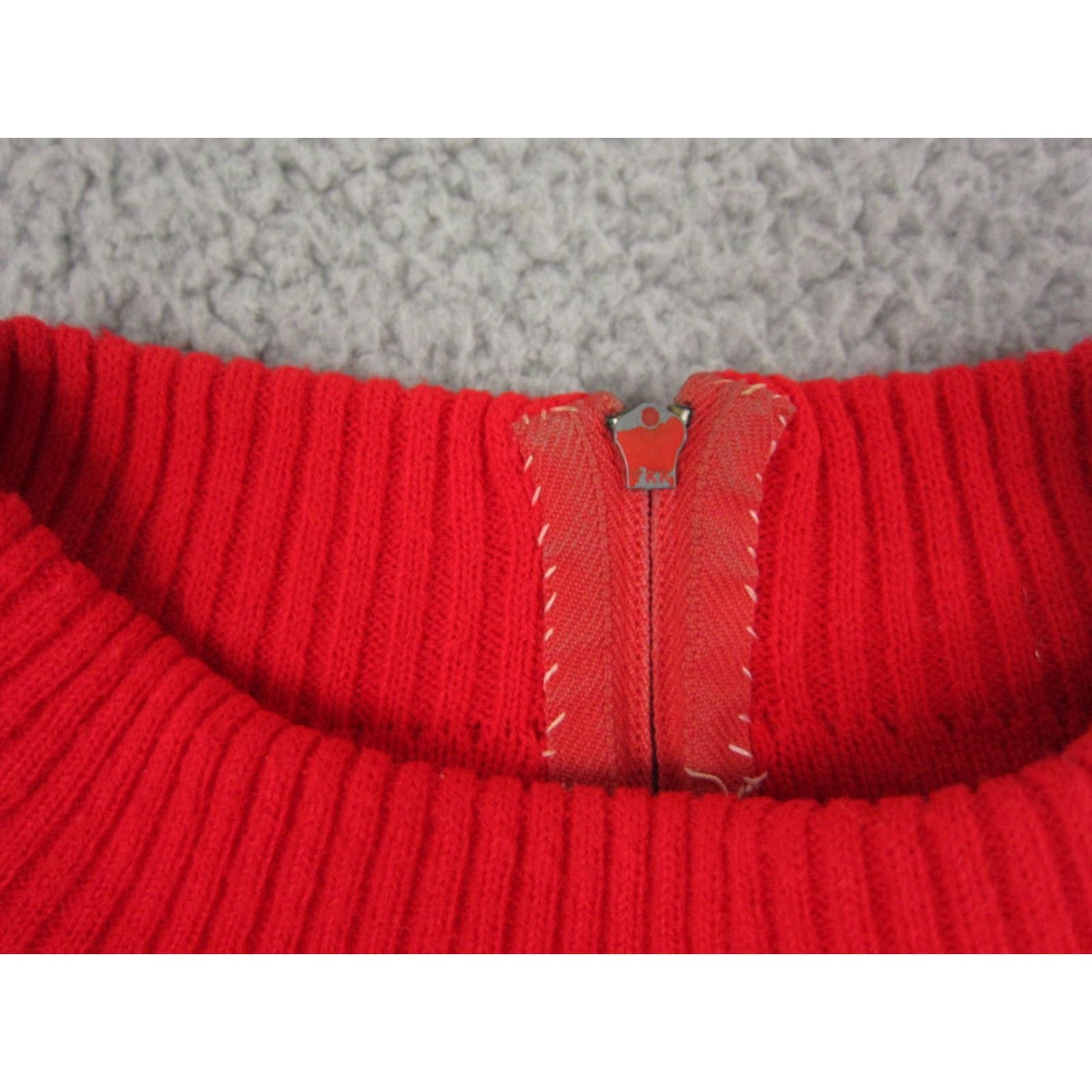 Vintage VINTAGE True Vintage Sweater Womens 40 Red High Neck Long Sleeve Knit 60s 70s Casual Size S / US 4 / IT 40 - 5 Thumbnail