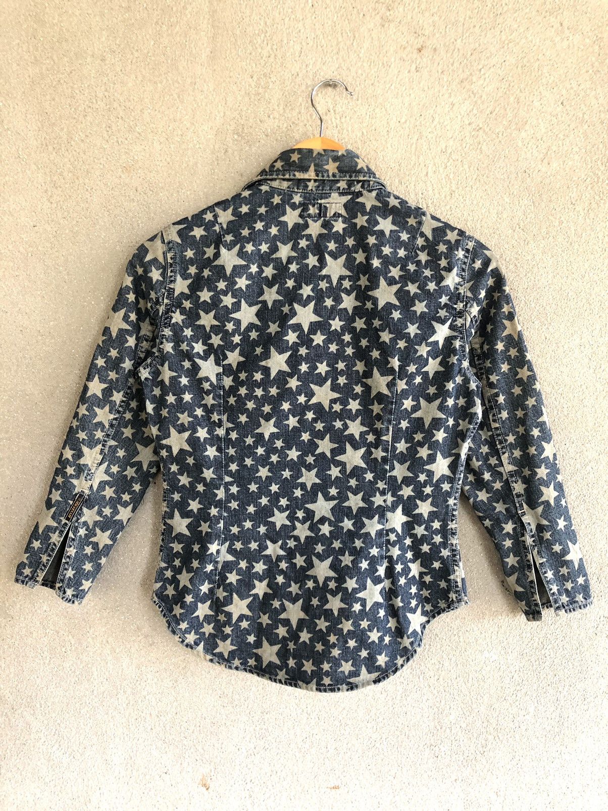 Hysteric Glamour Hysteric Glamour all over print stars denim shirts Size S / US 4 / IT 40 - 3 Thumbnail