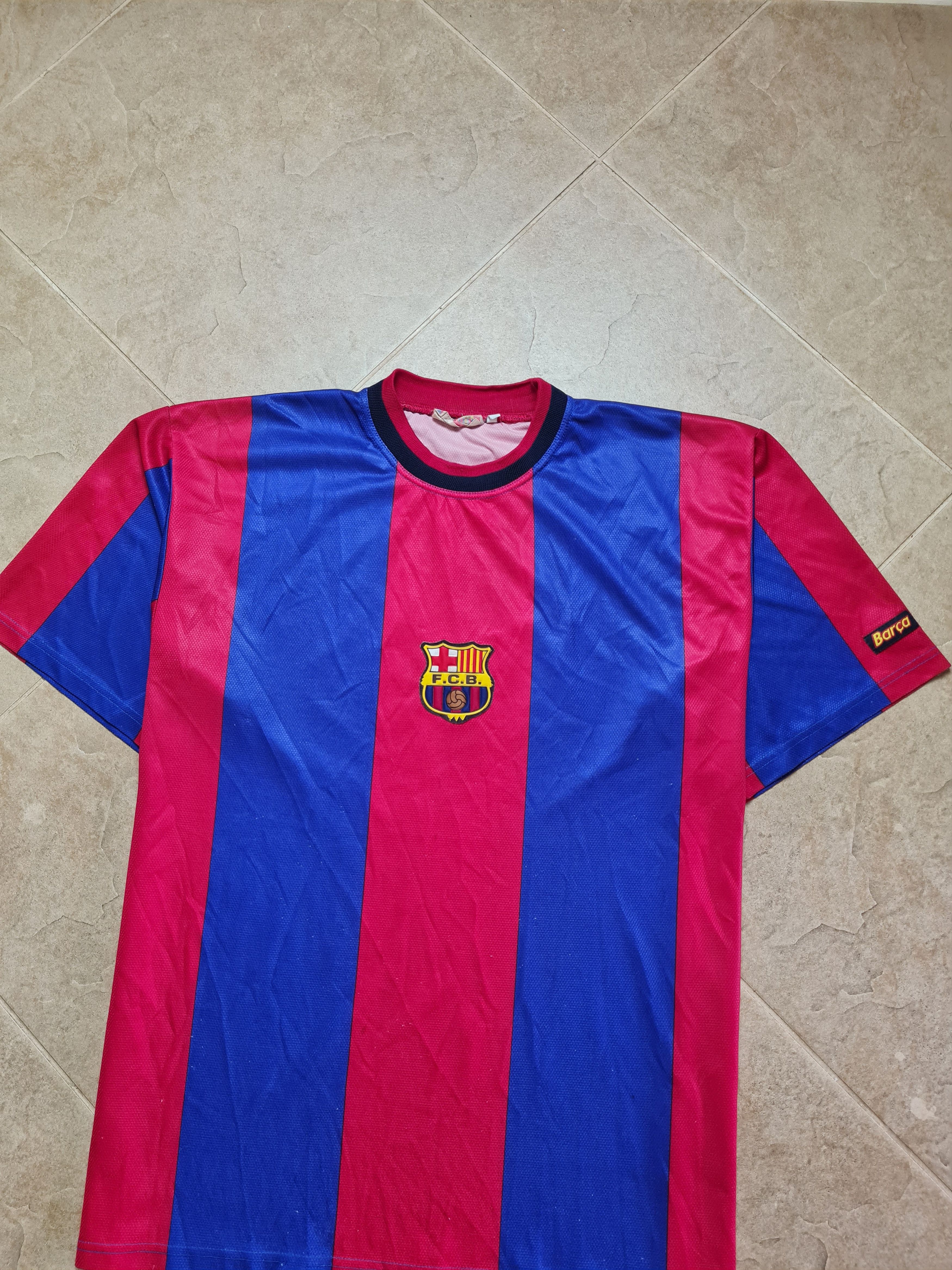 Other Jersey Barcelona Football Barca Official Label Soccer Size US XL / EU 56 / 4 - 2 Thumbnail