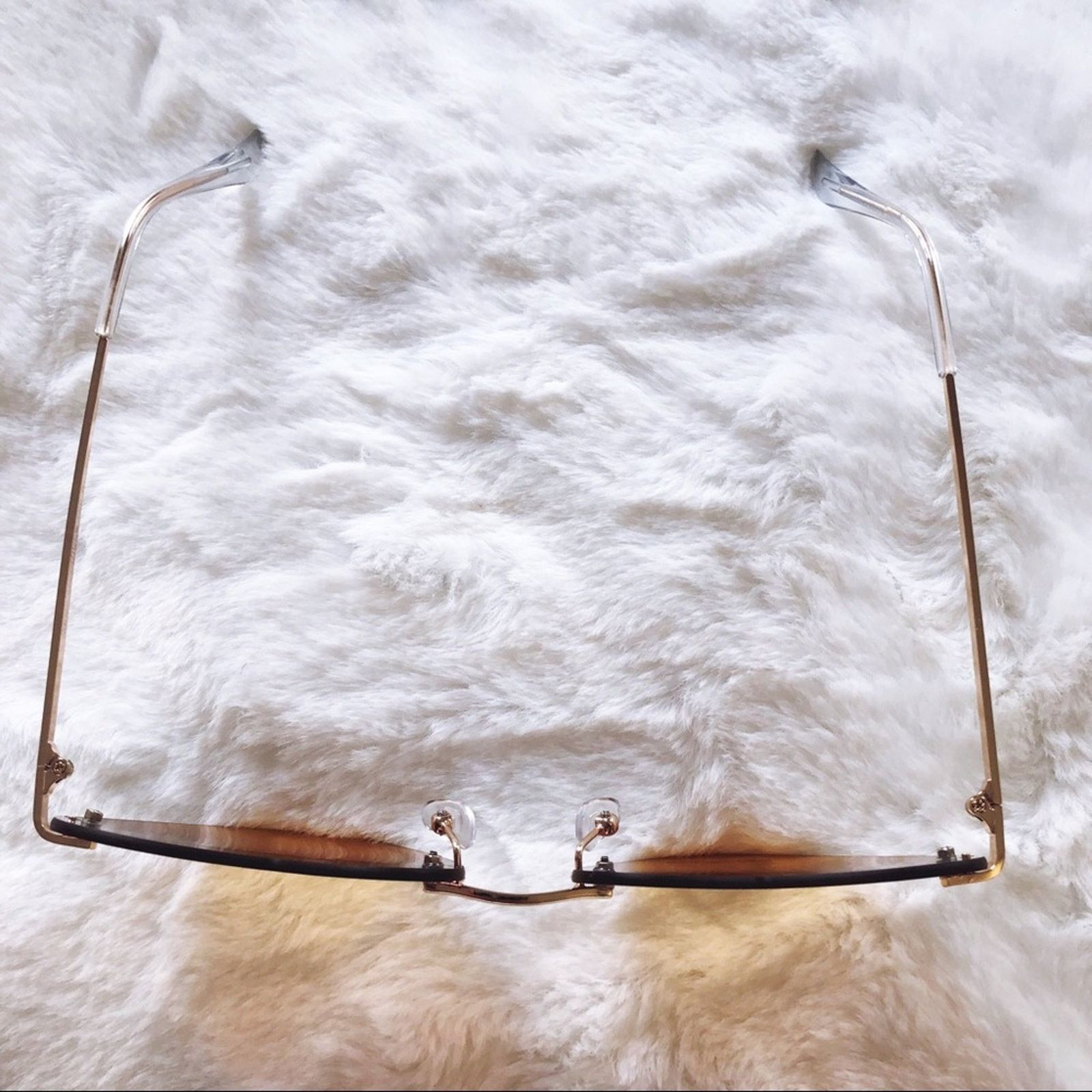 Other Miley Brown & Tan Gradient Heart Sunglasses Size ONE SIZE - 7 Thumbnail
