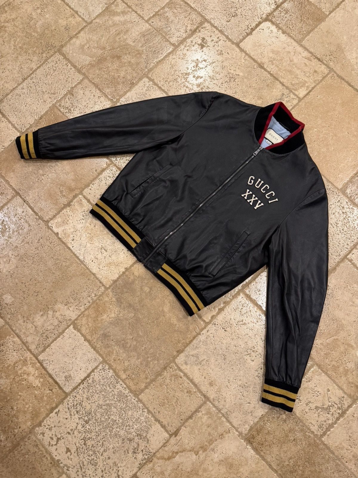 Gucci × MLB Gucci x MLB AW18 Pirates Black Leather Bomber Varsity Jacket Size US L / EU 52-54 / 3 - 3 Thumbnail