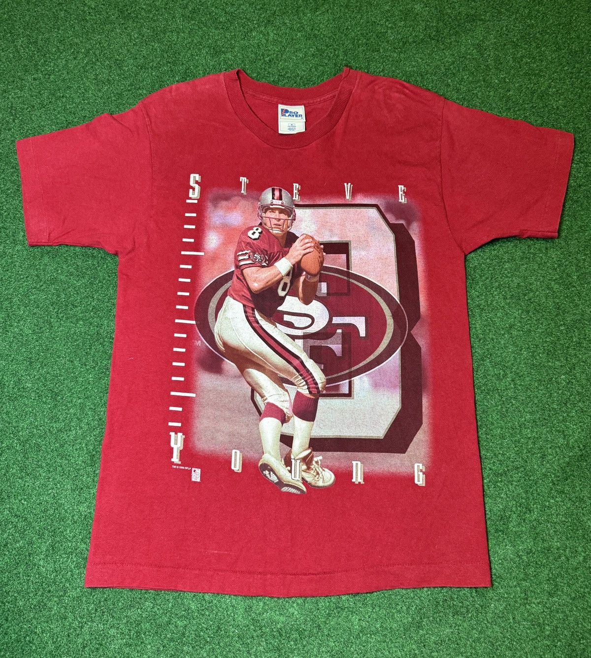 NFL × Pro Player × Vintage Vtg 90s Steve Young San Francisco 49ers Quarterback T Shirt Size US M / EU 48-50 / 2 - 1 Thumbnail