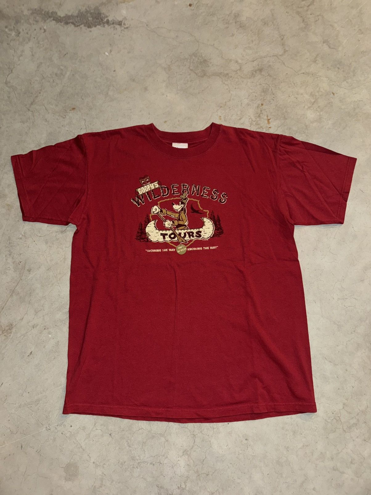 Disney × Vintage Vintage Disney Store Goofy’s Wilderness Tours Red Tee Size US L / EU 52-54 / 3 - 1 Thumbnail
