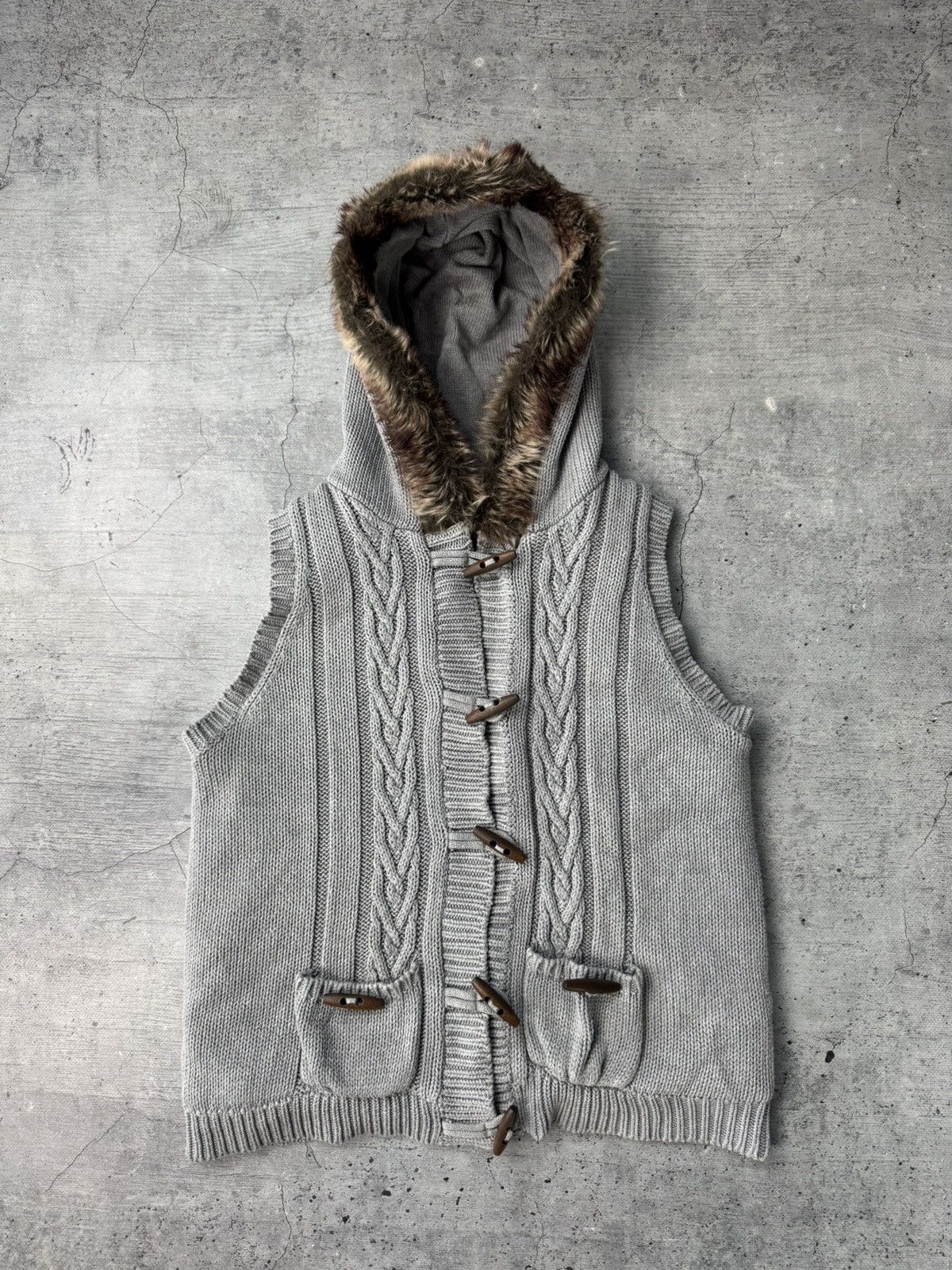 Japanese Brand Faux Fur Vest Hoodie – Graphic Japan Style M Size US M / EU 48-50 / 2 - 2 Thumbnail