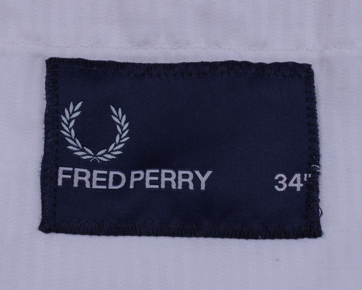 Fred Perry × Vintage FRED PERRY Vintage Classic White Cotton Shorts Casual Chino Size US 34 / EU 50 - 18 Thumbnail