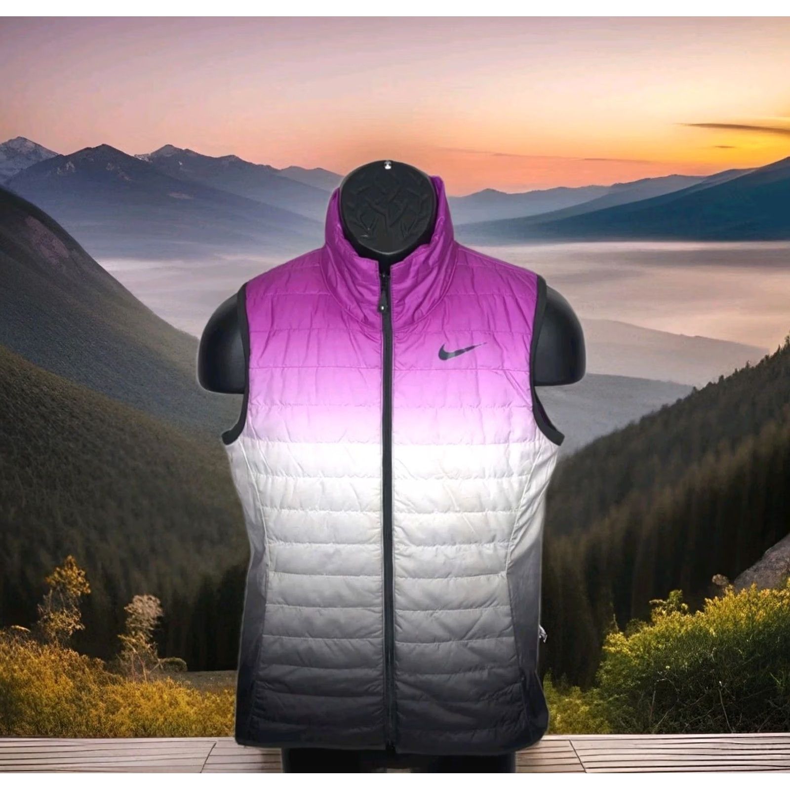 Nike Nike Golf Vest Women Small Purple White Reversible Puffer Quilted Insulated Jacket Size S / US 4 / IT 40 - 2 Thumbnail