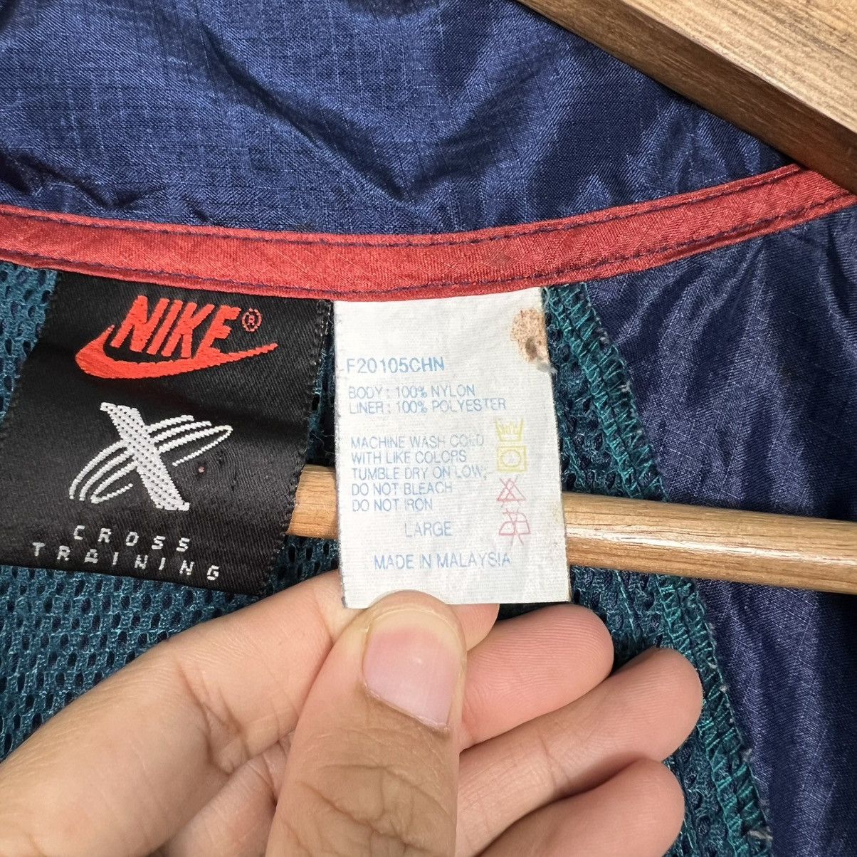 Nike RARE NIKE Cross Training Colorblock Windbreaker #3960-C180 Size US L / EU 52-54 / 3 - 15 Thumbnail