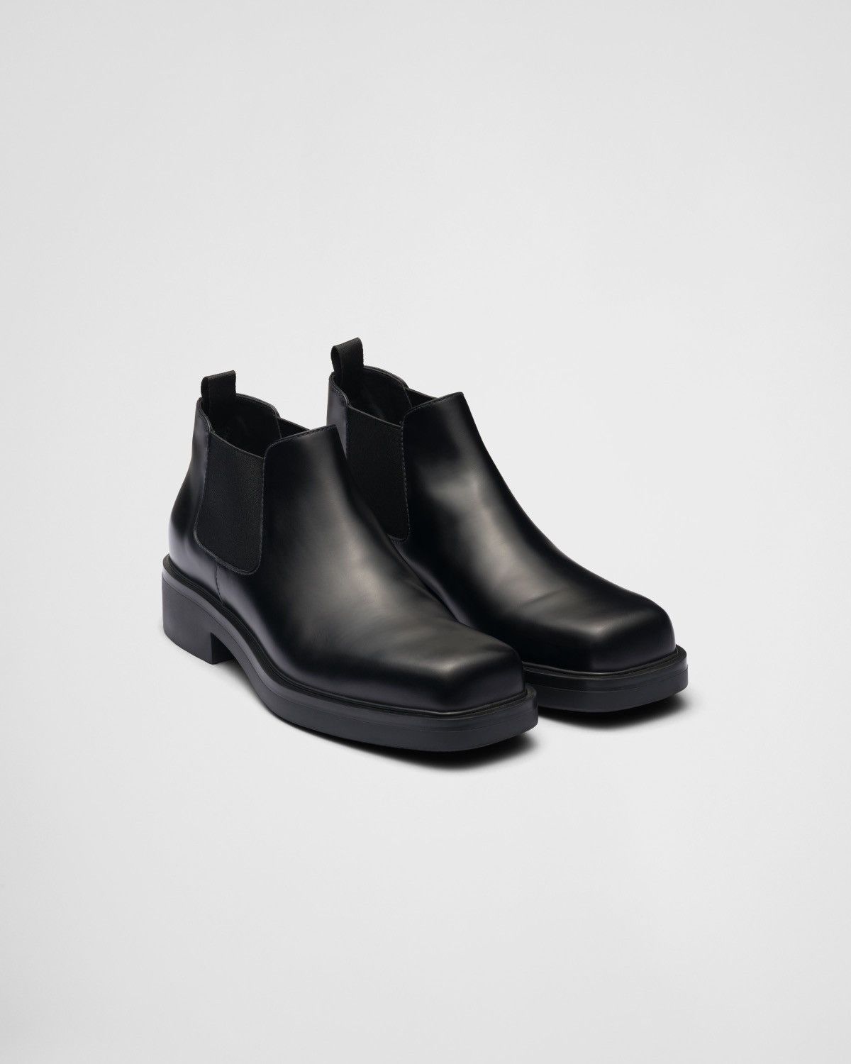 Prada Prada Brushed leather Chelsea boots Size US 11 / EU 44 - 2 Thumbnail