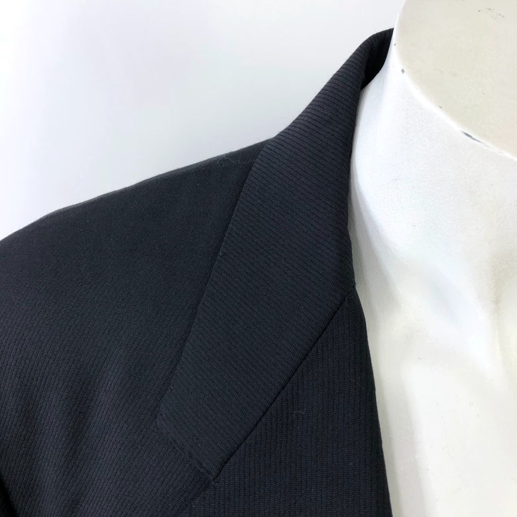 Canali Canali Blazer Sport Coat Jacket Black Striped 100% Wool Three Button Notch Lapel Single-Breasted 44 US 54 EUR Men’s" Size 44R - 2 Thumbnail